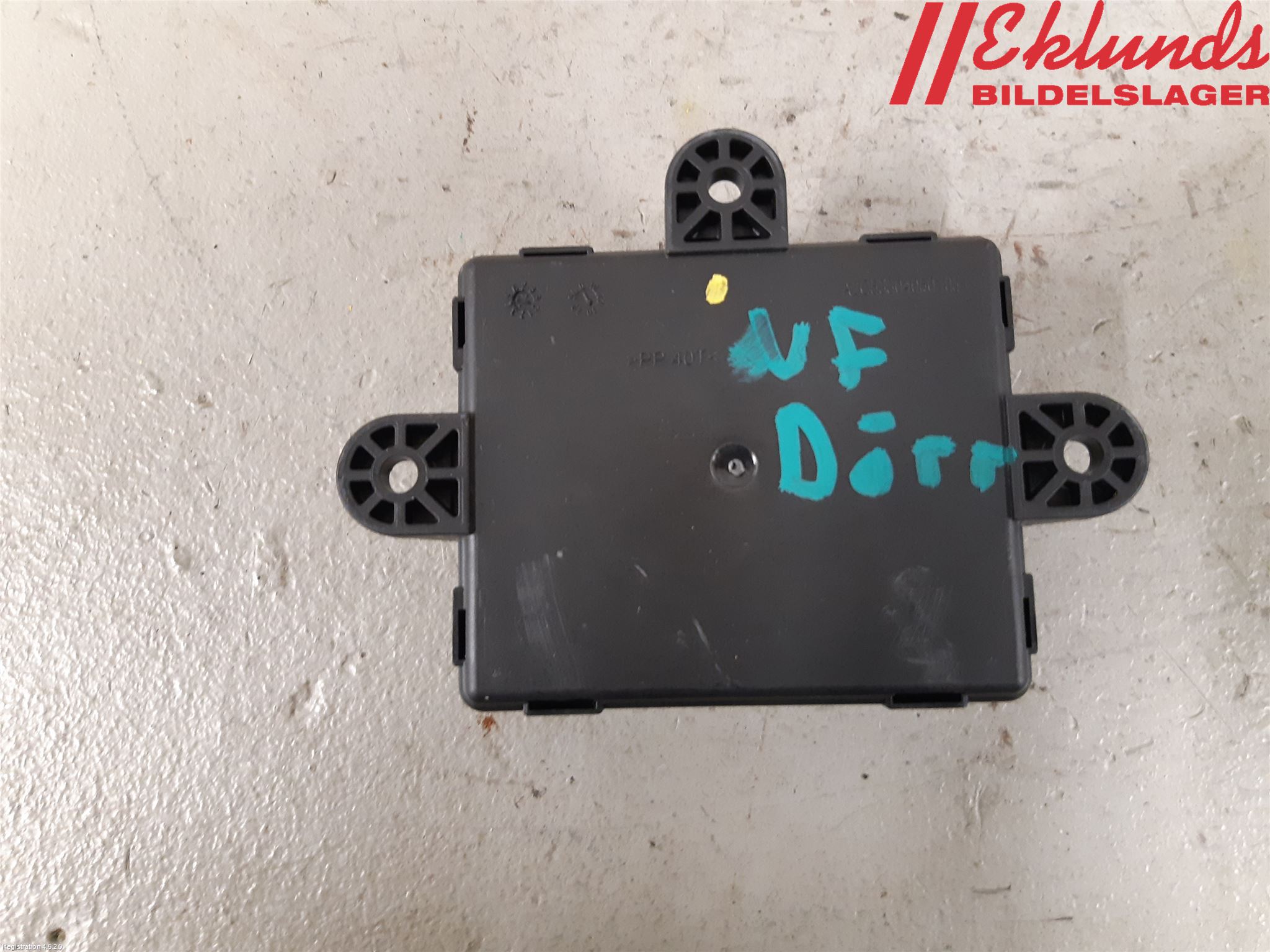 Volvo V60 14-18 Styrenhet Dörr