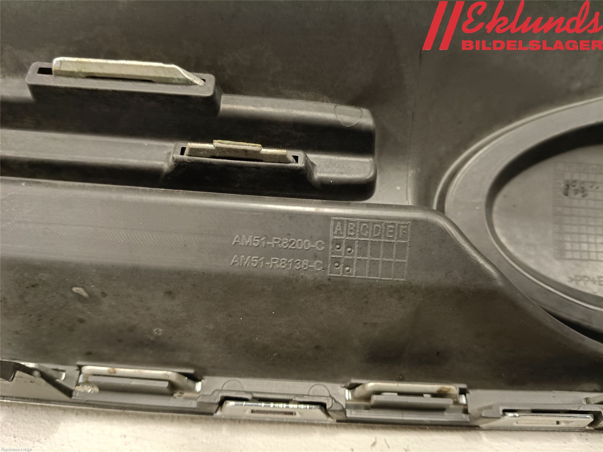 Ford C-MAX II  11-14 Grill Komp