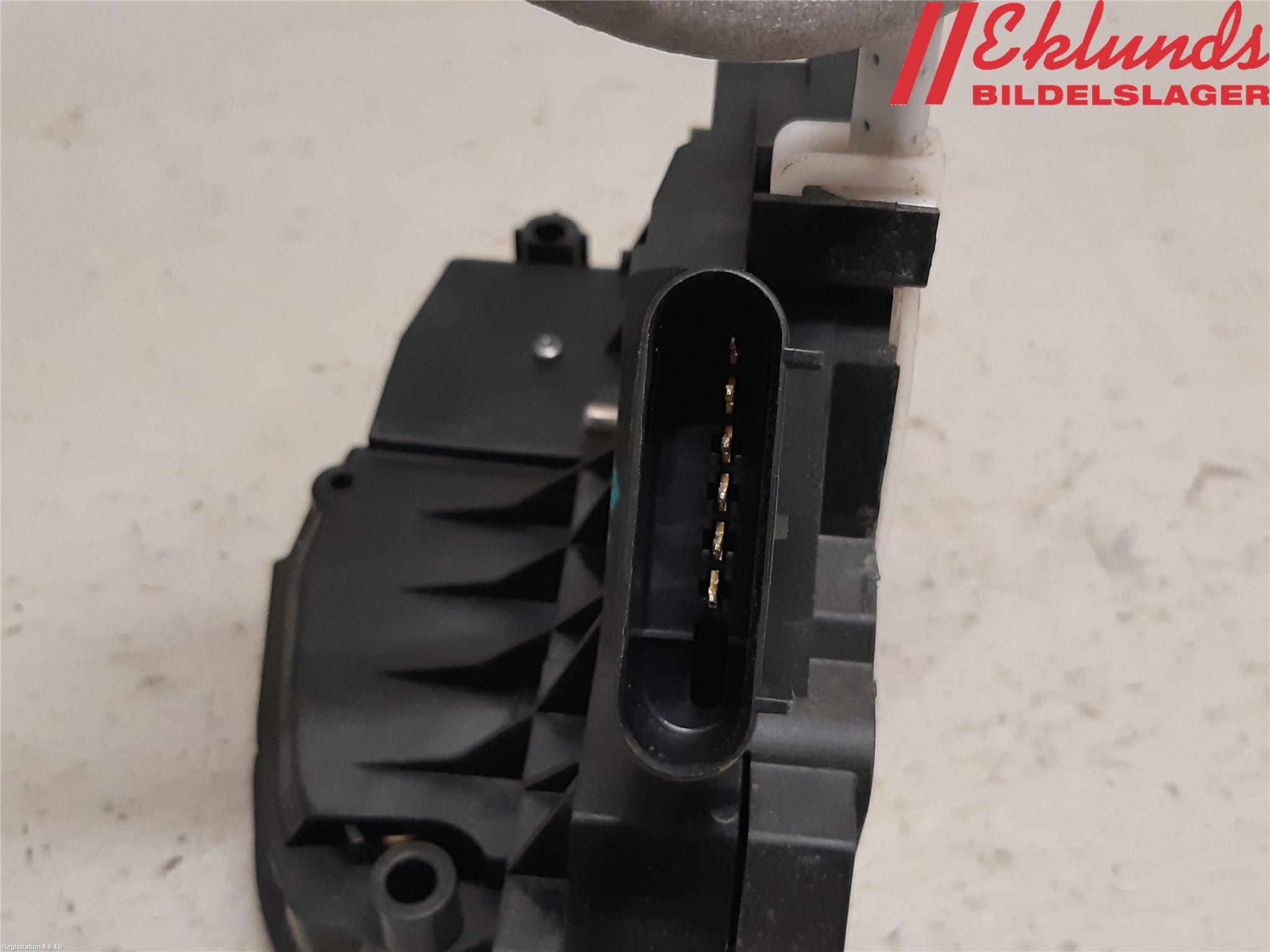 Volvo V60 11-13 Låskista-Dörrlås