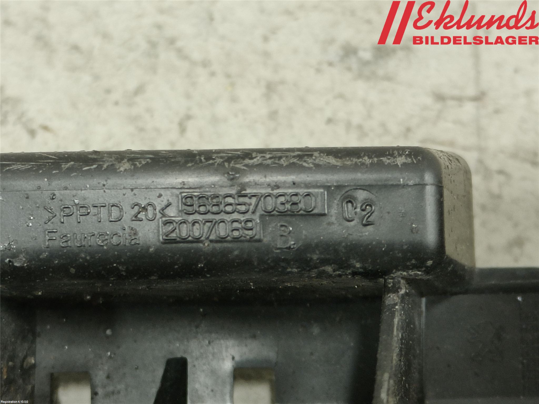 Peugeot 508 11-18 Stötfångarfäste Fram Vä