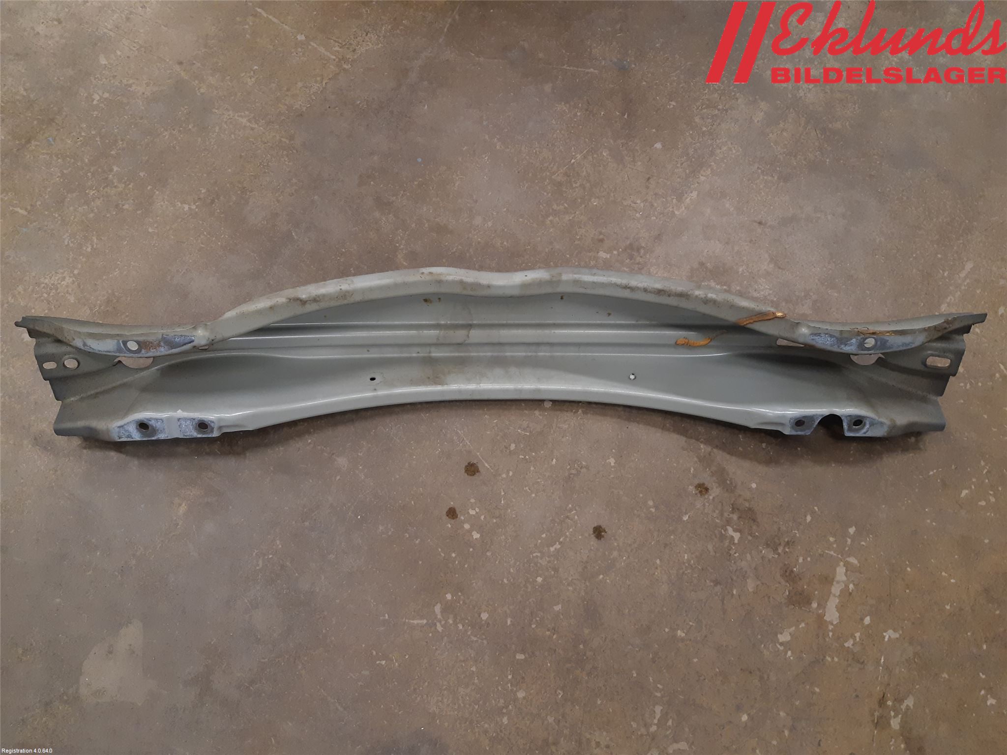 Volvo V70 08-13 Stötfångarbalk Bak