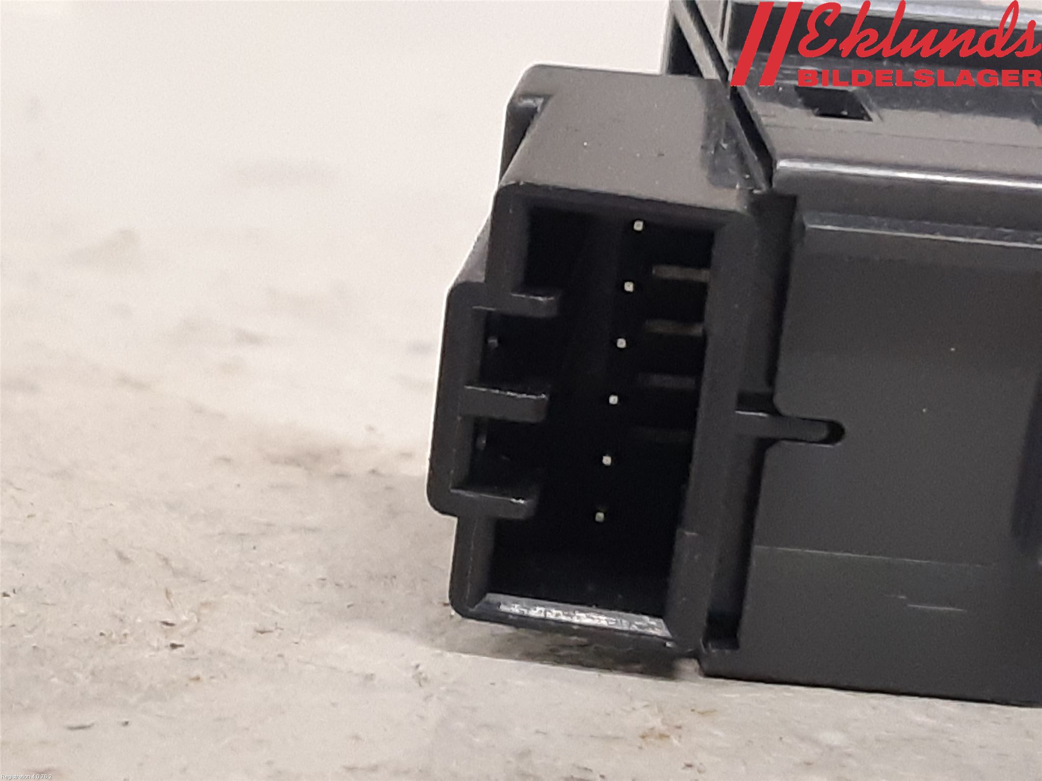 Volvo V90 17->> Strömställare Centrallås