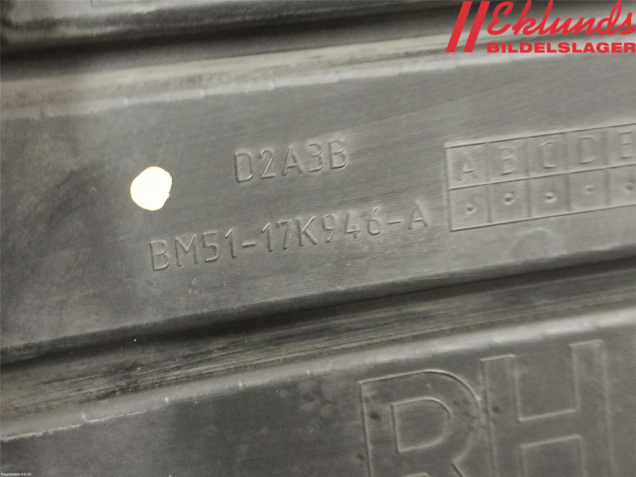 Ford FOCUS 11-14 Stötfångardel Fram Hö