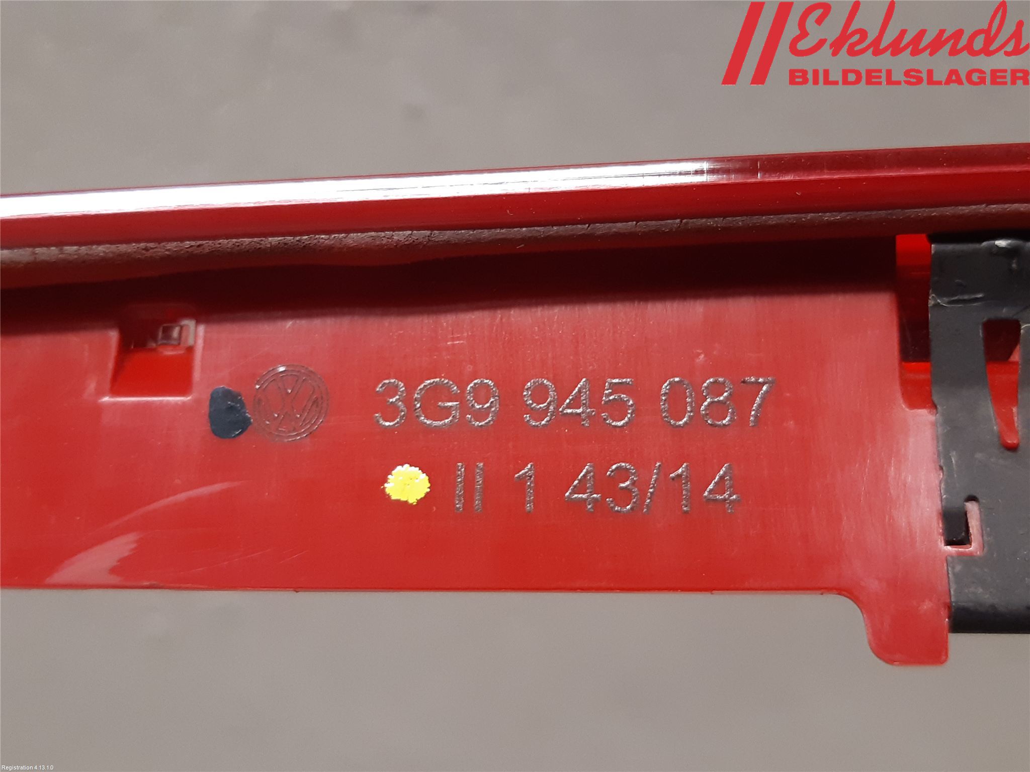 Volkswagen VW PASSAT 15-19 Bromsljus Bakruta