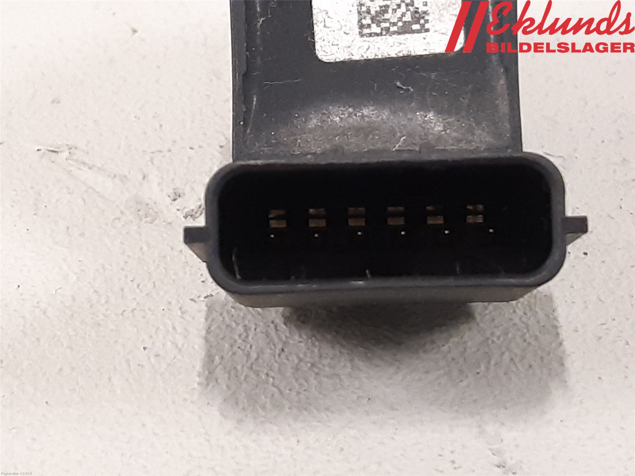 Kia OPTIMA 16-20 Parkeringshjälp Frontsensor