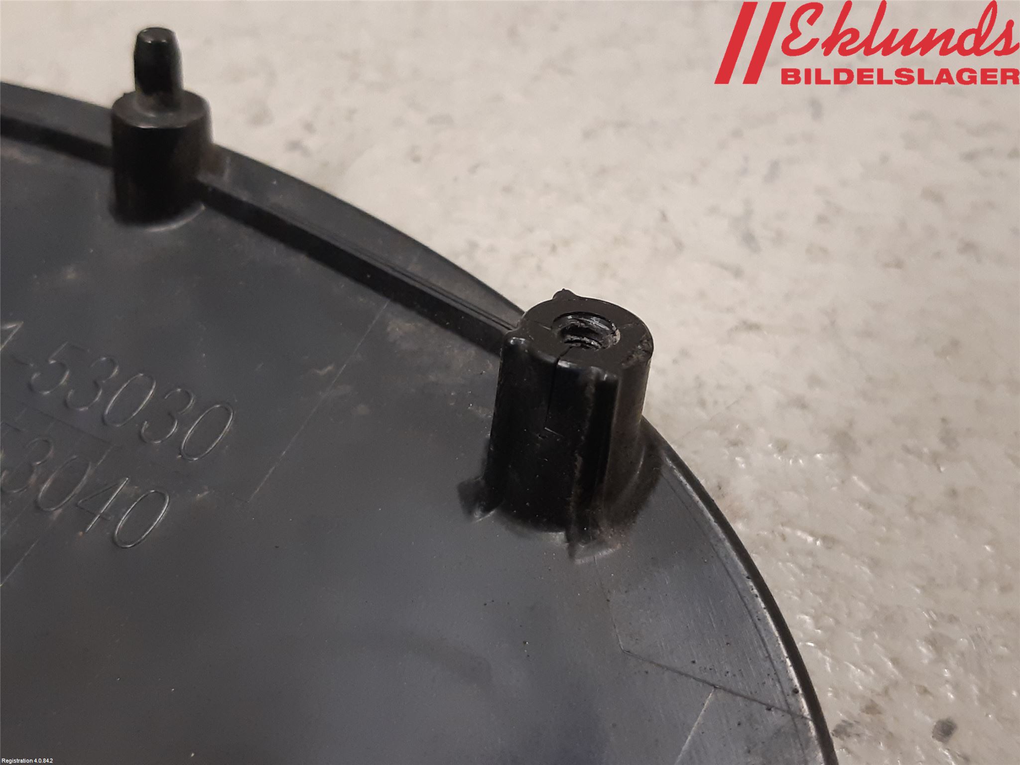 Lexus IS 250/350 14-20 Emblem