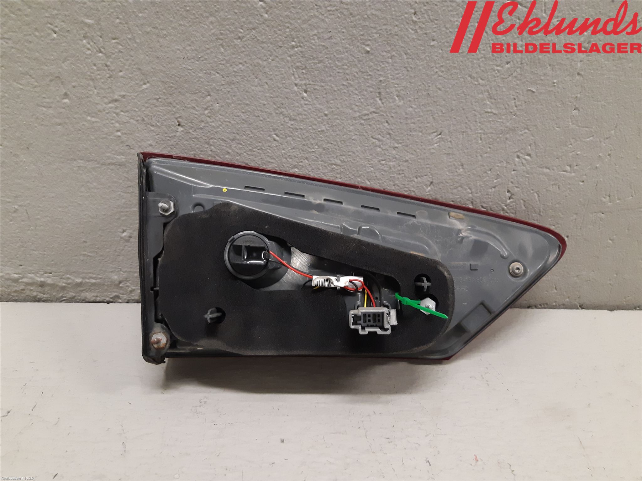 Ford MONDEO 15-22 Bakljus Lucka Hö