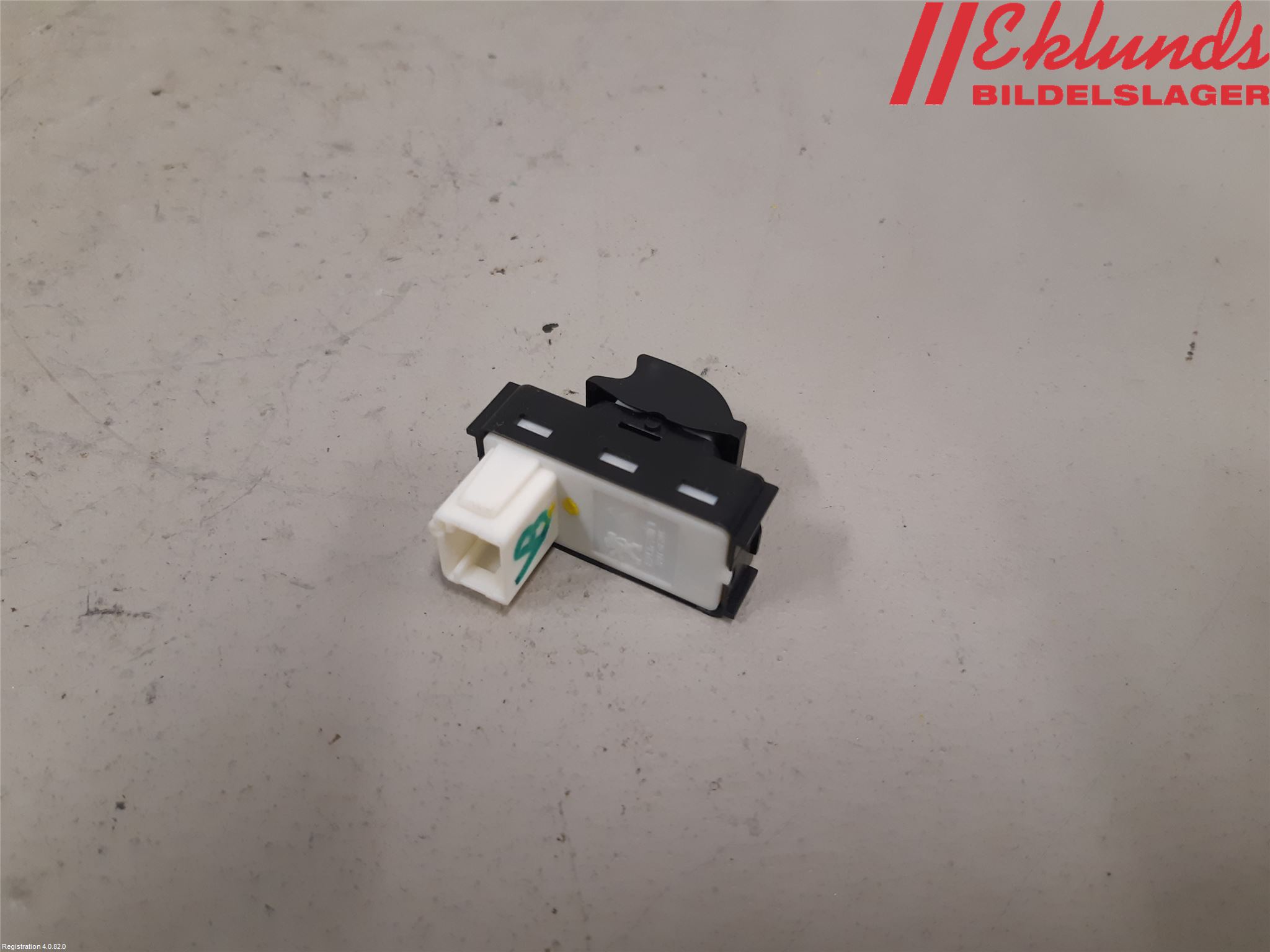 Peugeot 2008 13-20 Strömställare Elhiss