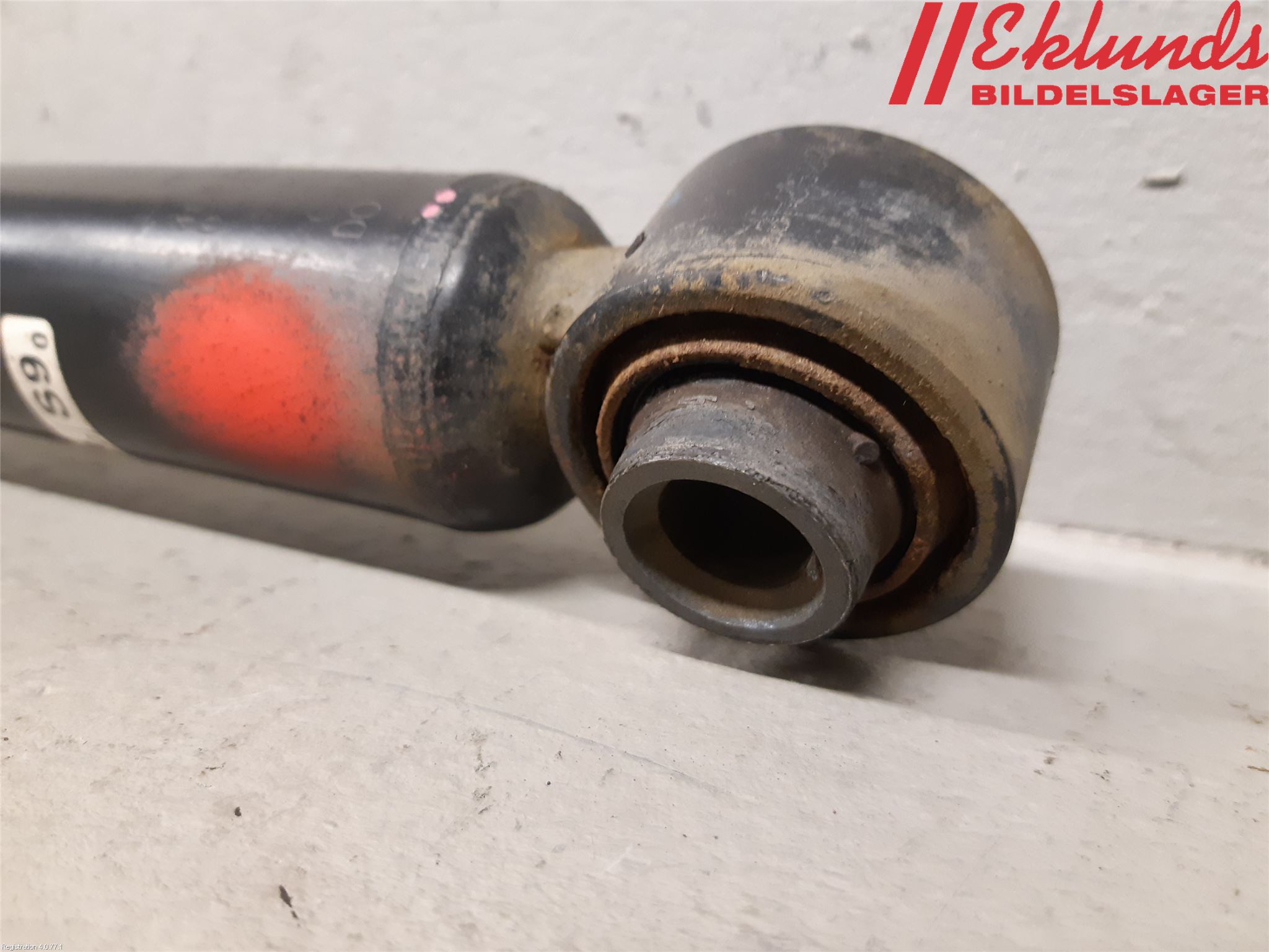 Toyota COROLLA 19- Stötdämpare Bak