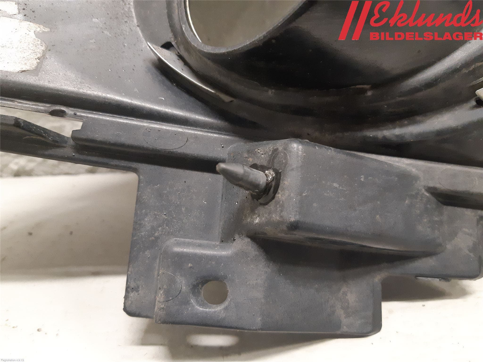 Ford MONDEO 15-22 Dimljussarg Fram