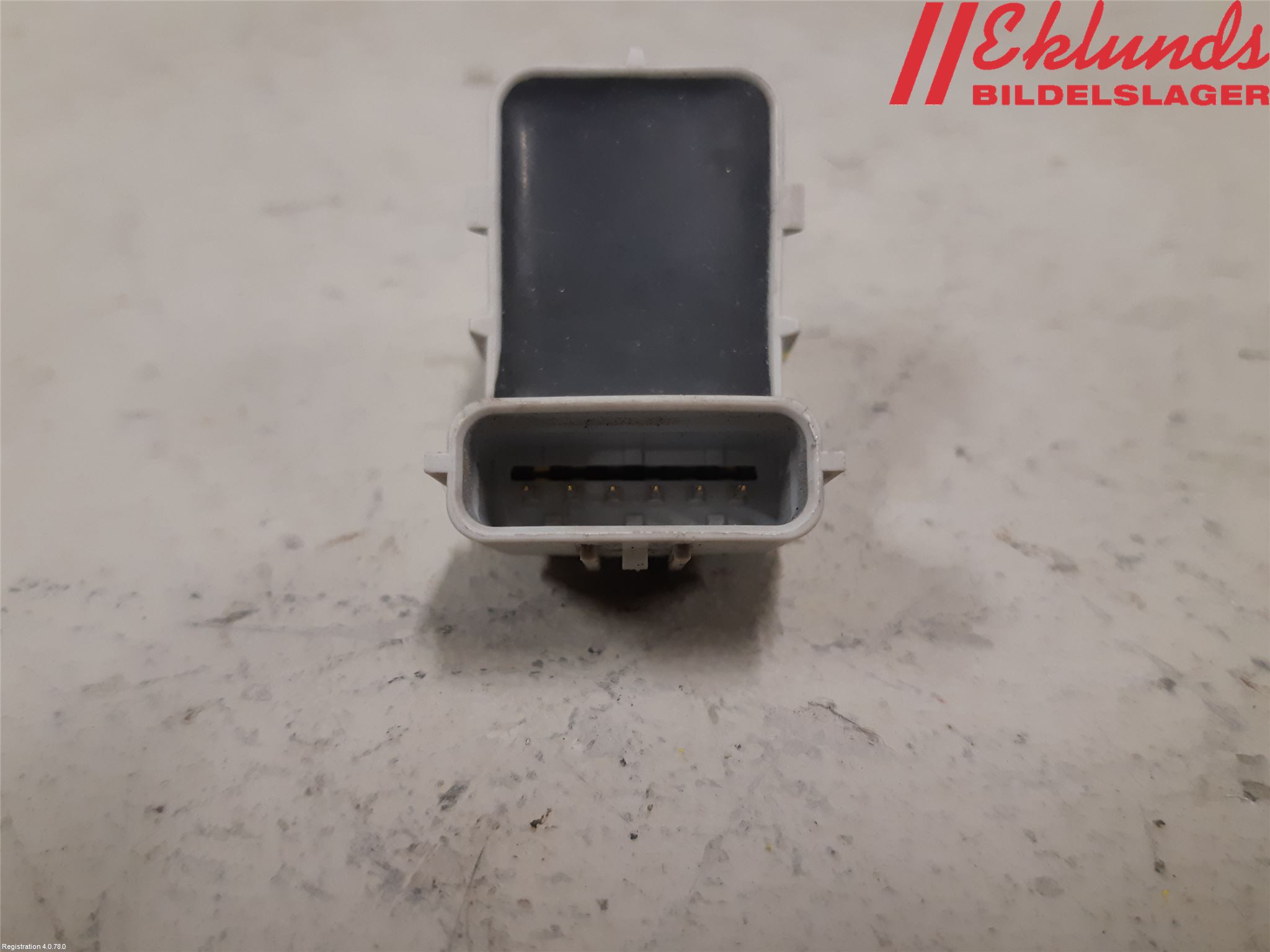 Kia CEED 12-18 Parkeringshjälp Backsensor