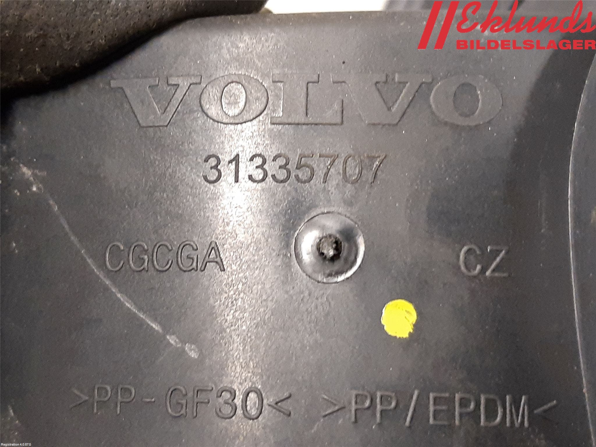 Volvo V60 14-18 Tanklucka