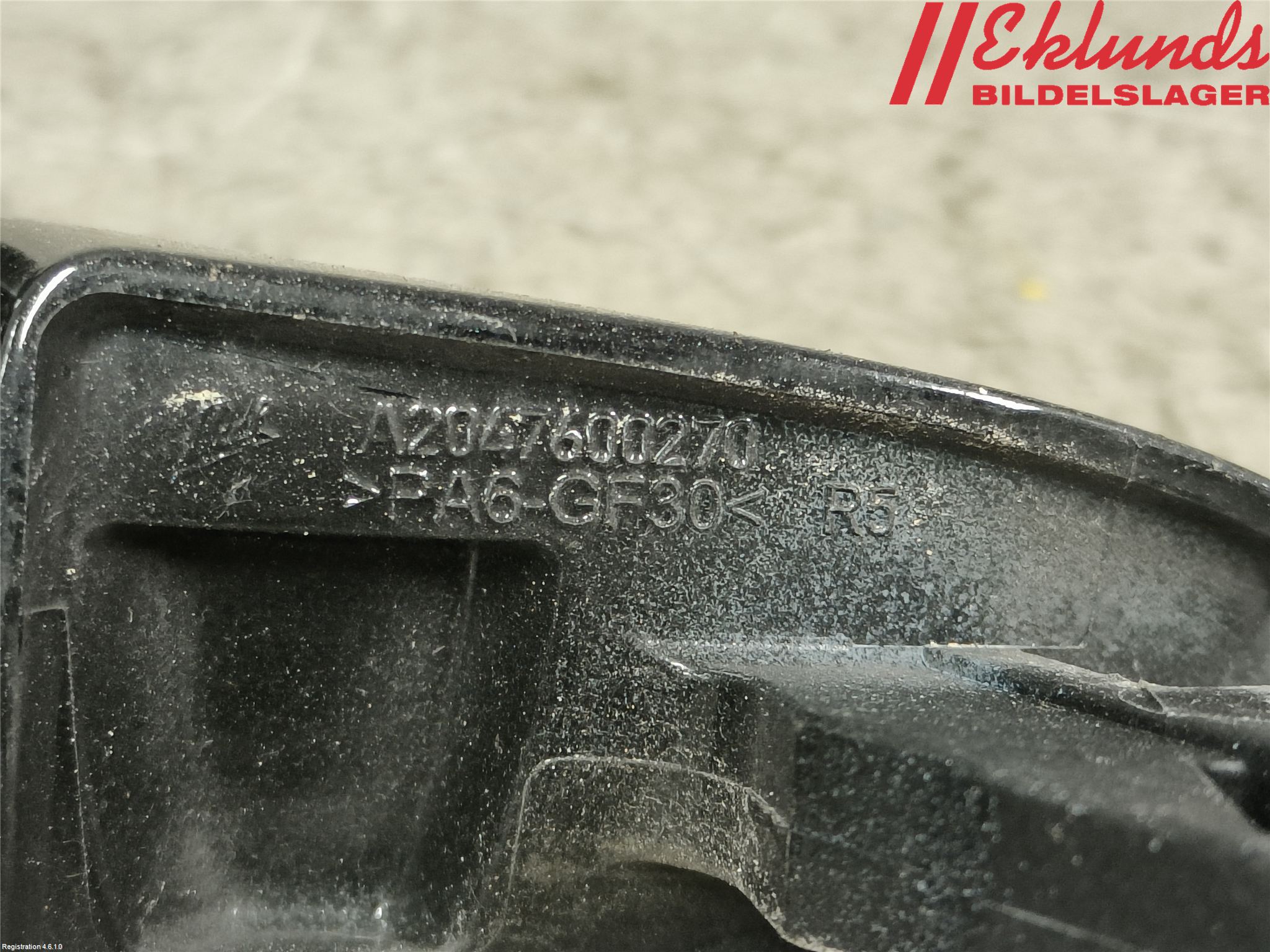 Mercedes-Benz MB E-KLASS (W212) 09-16 Dörrhandtag Yttre Hö
