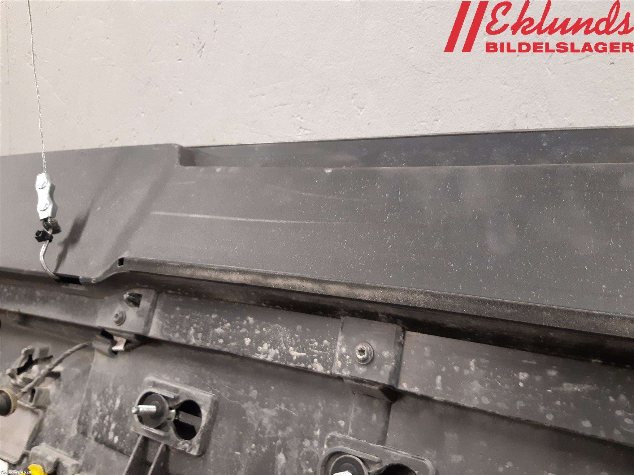 Volvo XC40/RECHARGE 18- Spoiler Baklucka