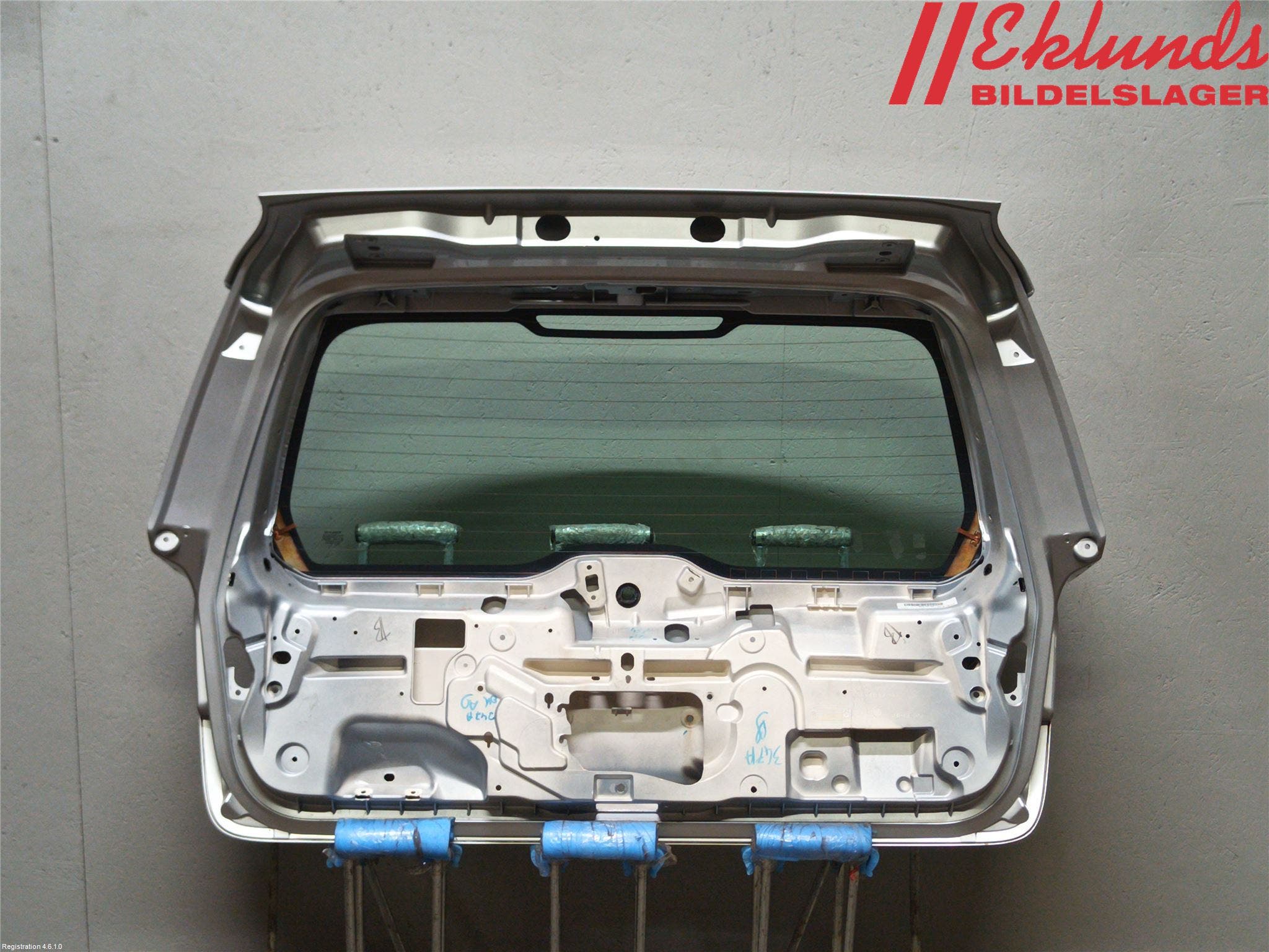 Volvo XC70 08-13 Baklucka Kombi