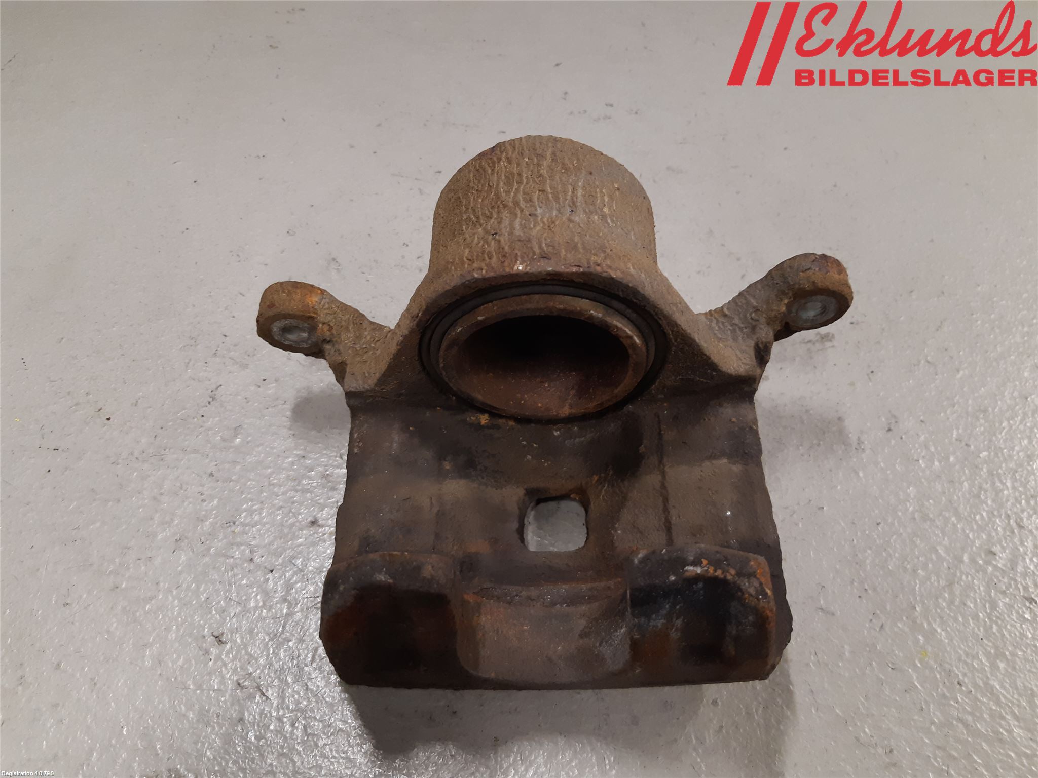 Nissan JUKE 14-19 Bromsok Fram Höger