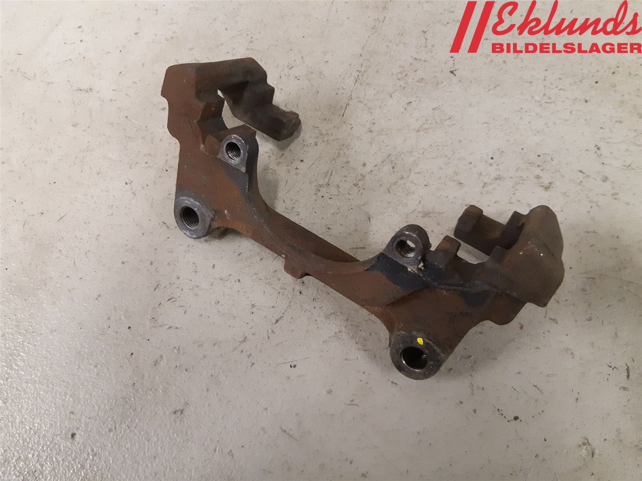 Audi A4 12-15 Bromsokshållare