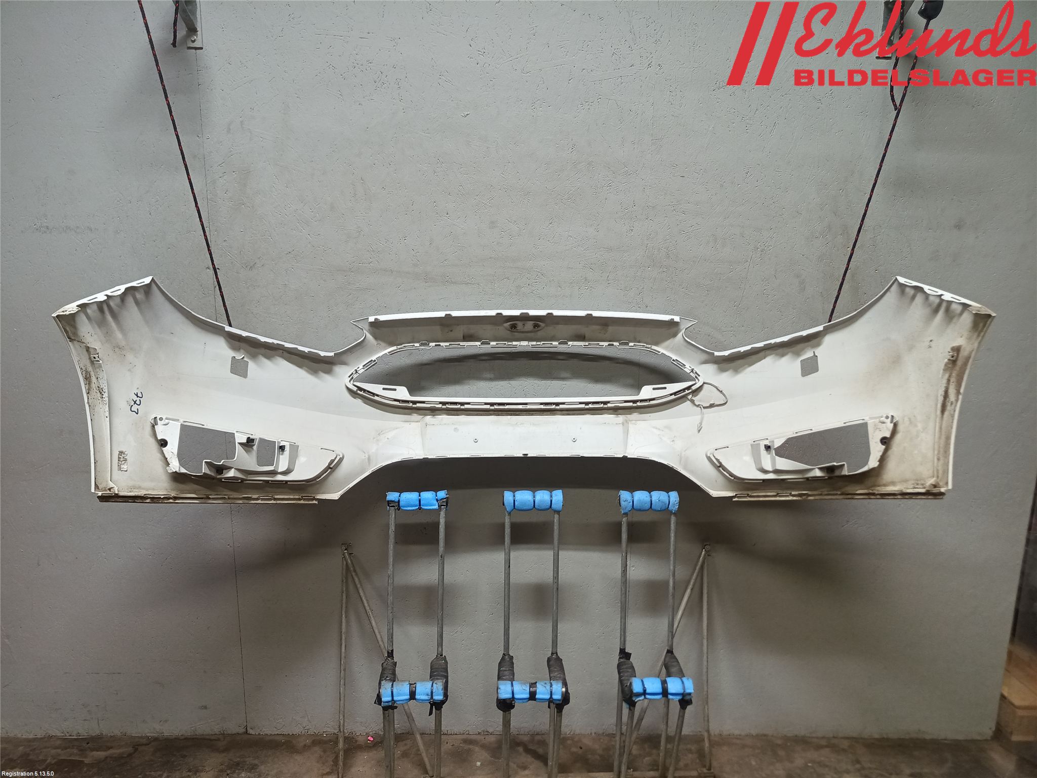 Ford FOCUS 15-18 Stötfångarbeklädnad Fram