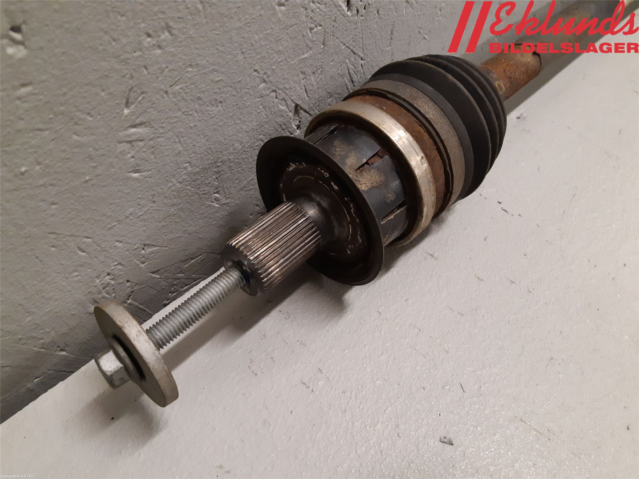 Volvo XC60 14-17 Drivaxel Bak Vänster