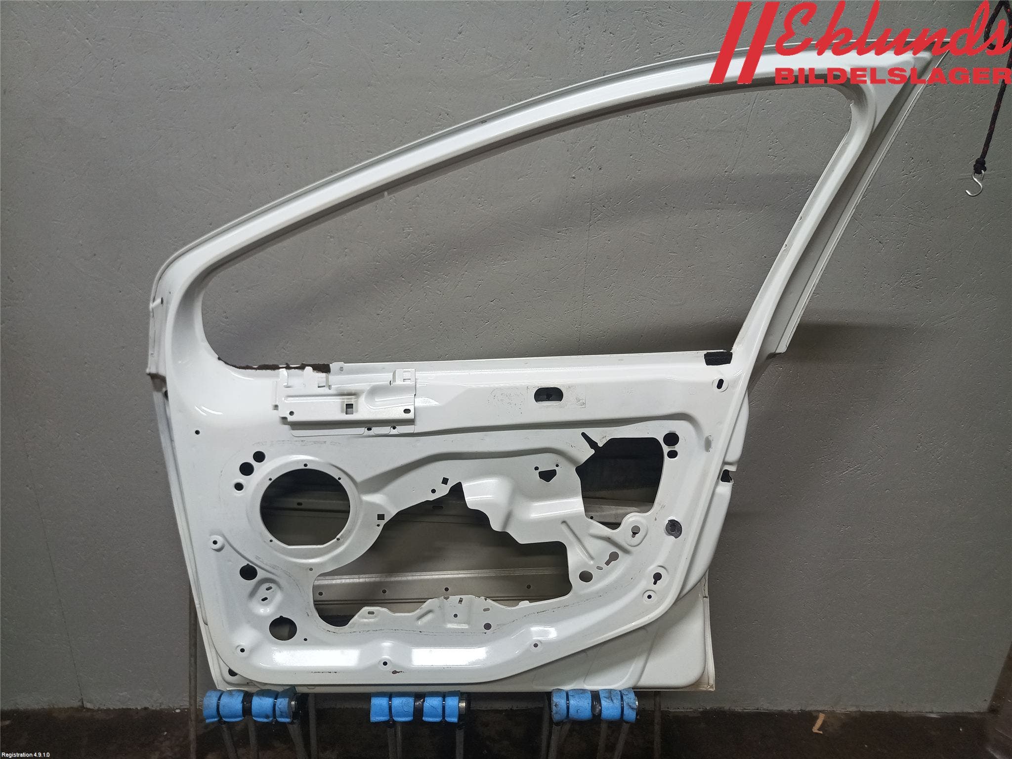 Peugeot 308 08-13 Dörr Fram Höger