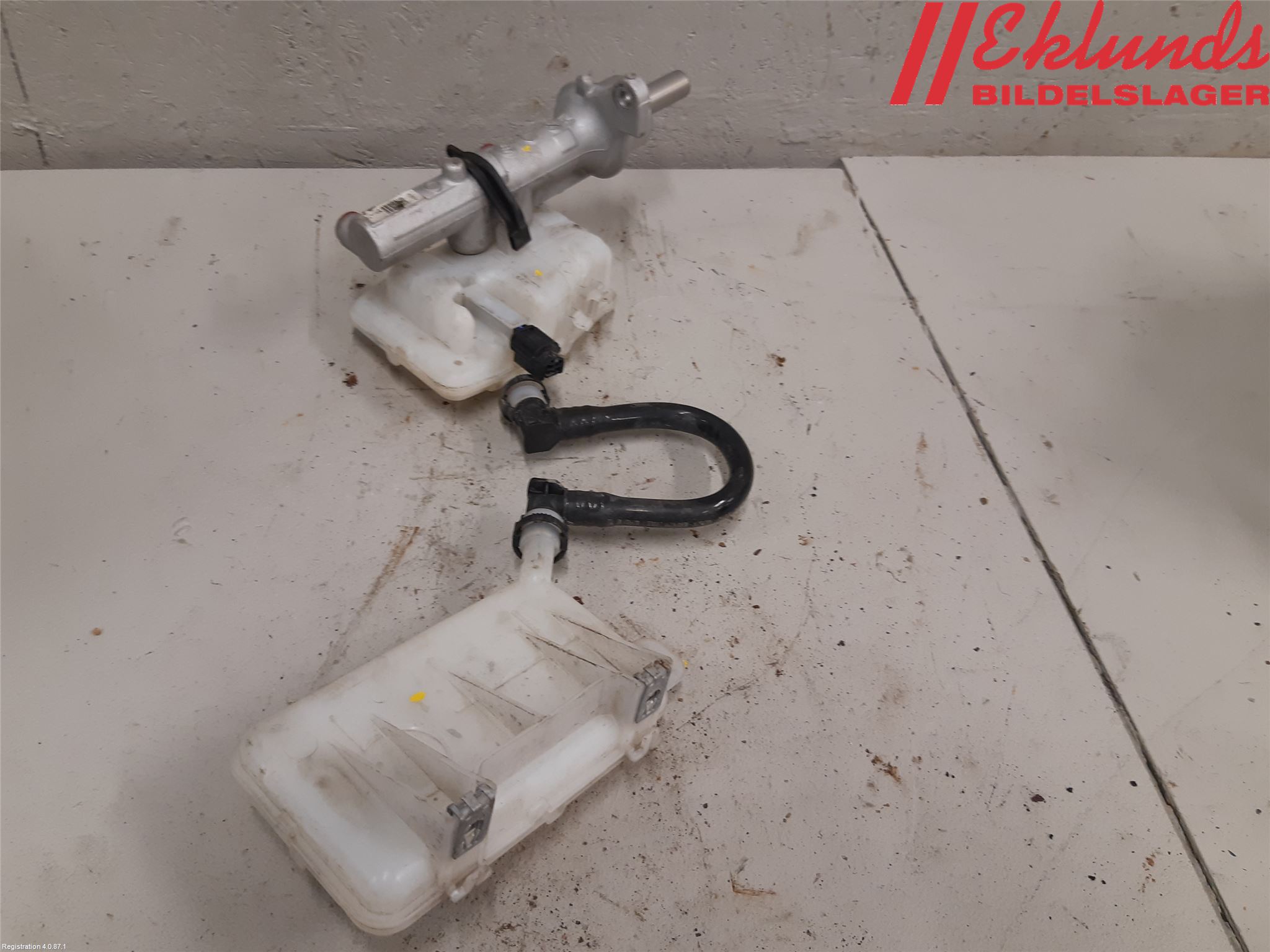 Renault TRAFIC/E-TECH 15- Broms Huvudcylinder
