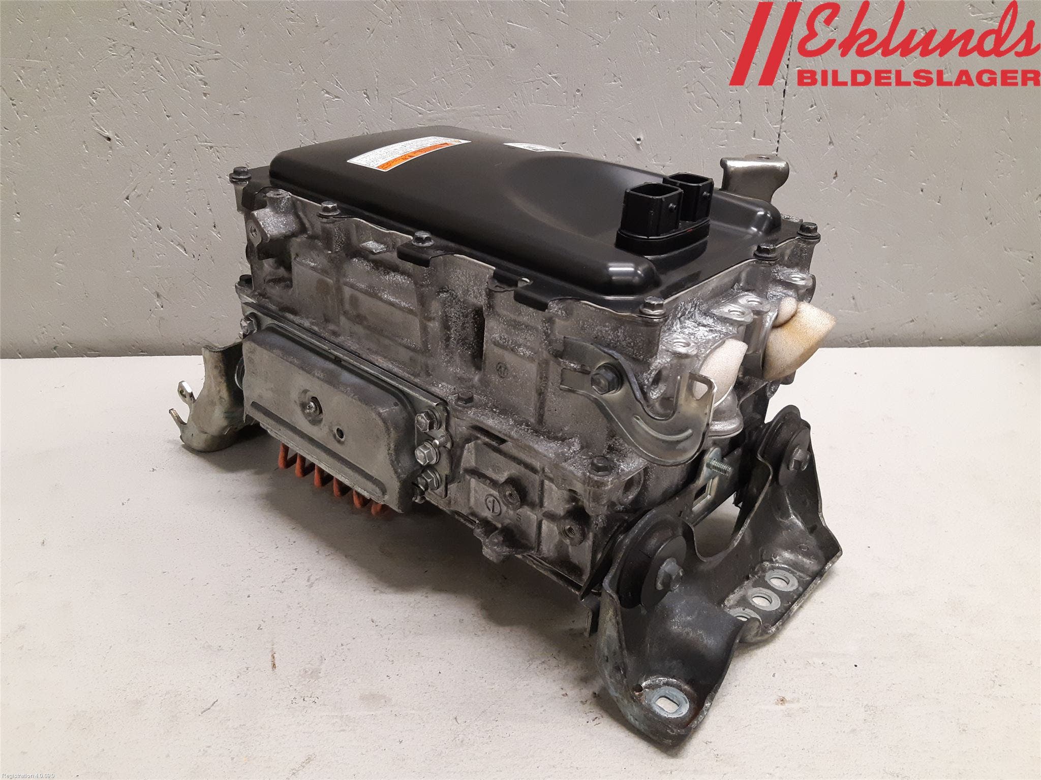 Toyota COROLLA 19- Inverter Hybrid