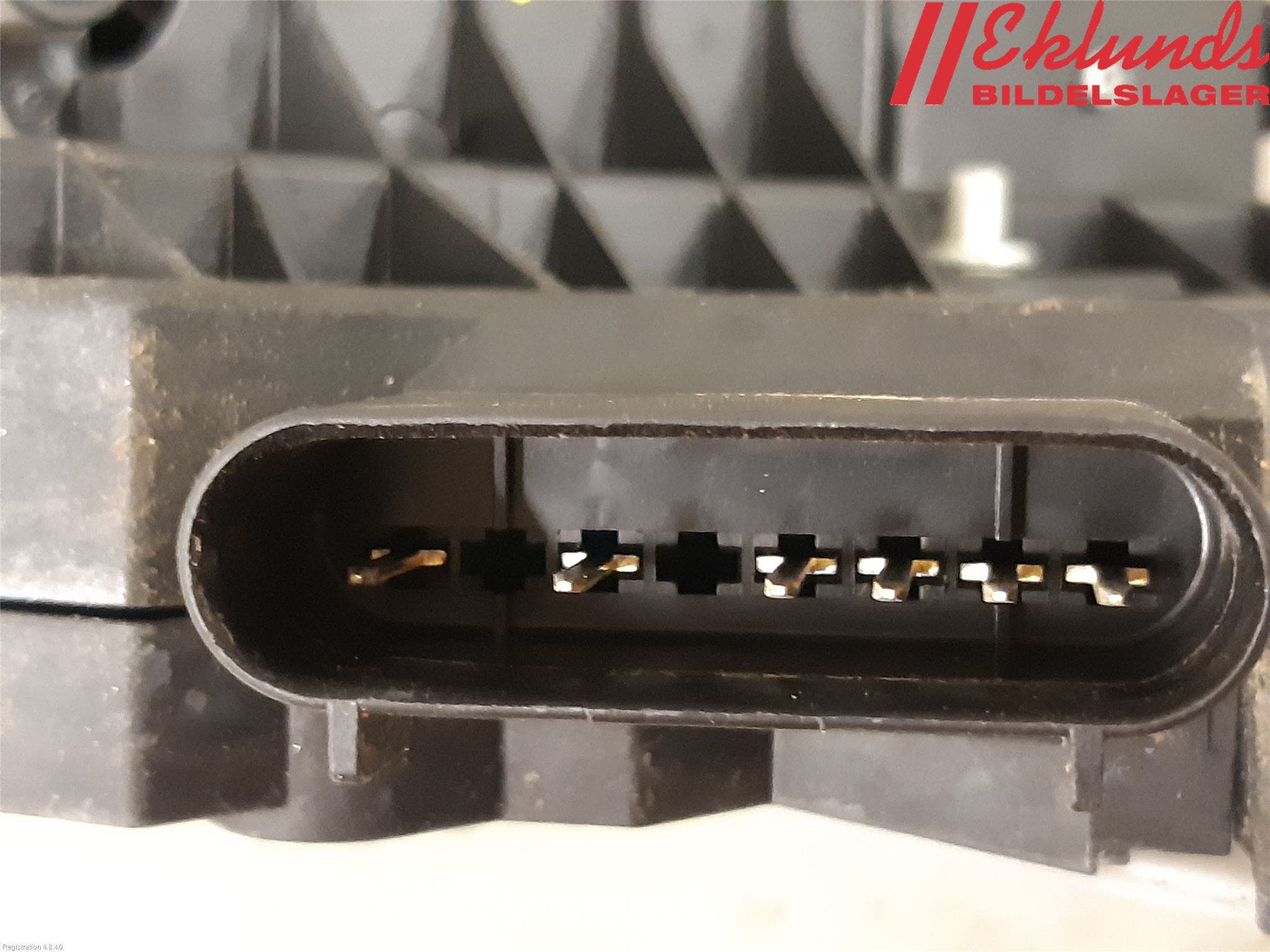 Ford MONDEO 15-22 Låskista-Dörrlås