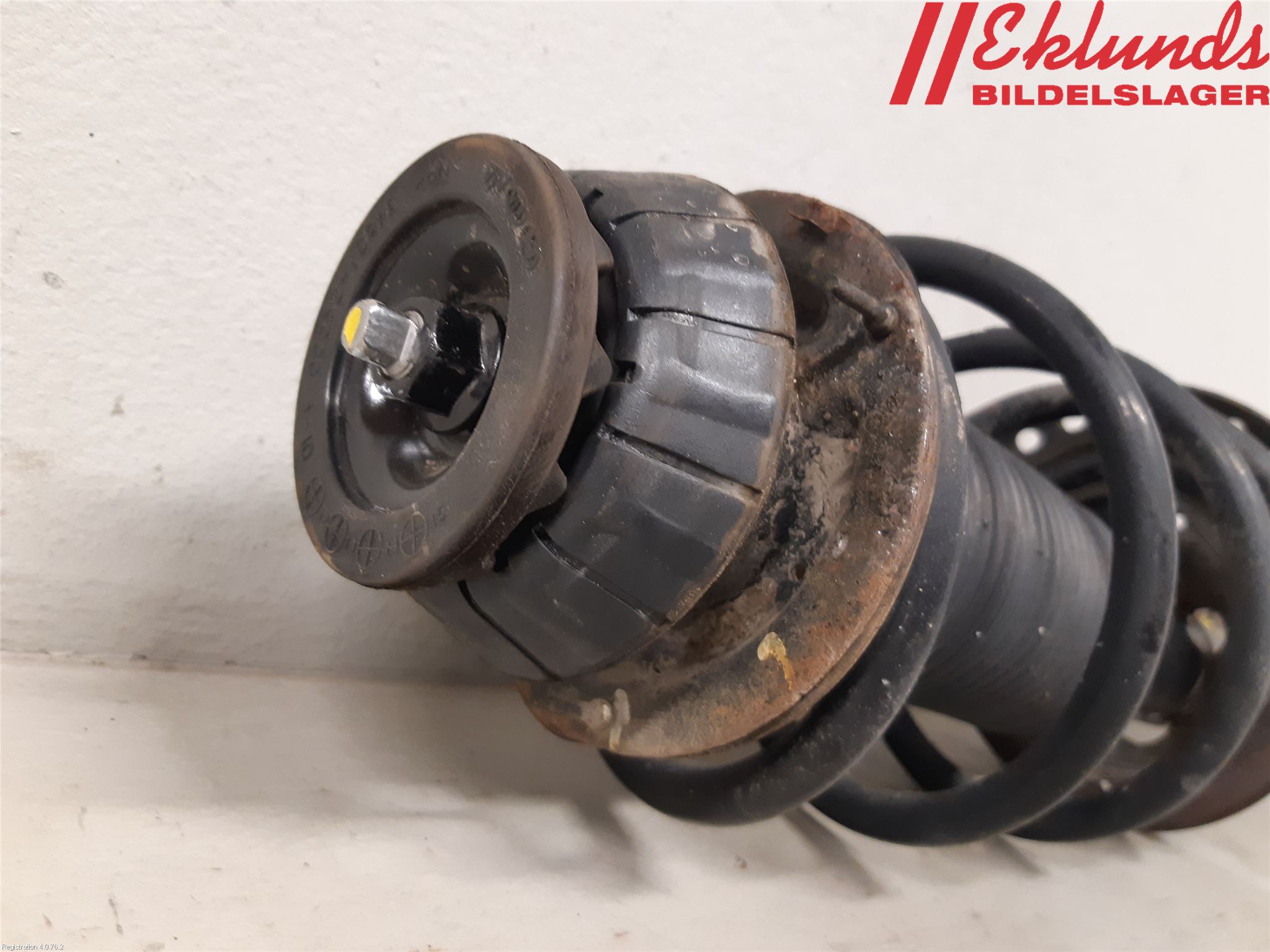 Kia RIO 12-16 Fjäderben Fram Höger