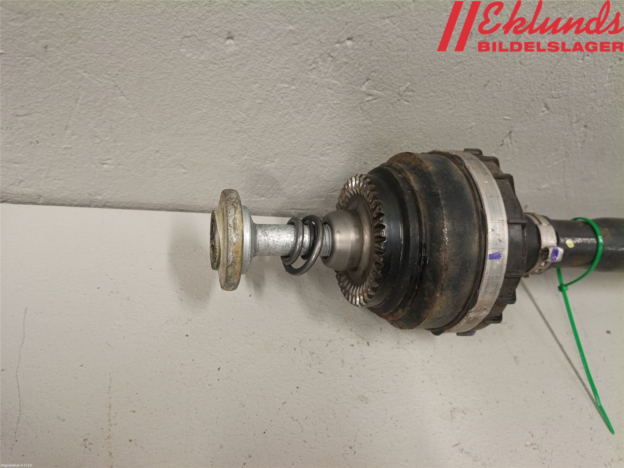 BMW 3 G20/G21/G80/G81 19- Drivaxel Bak Höger