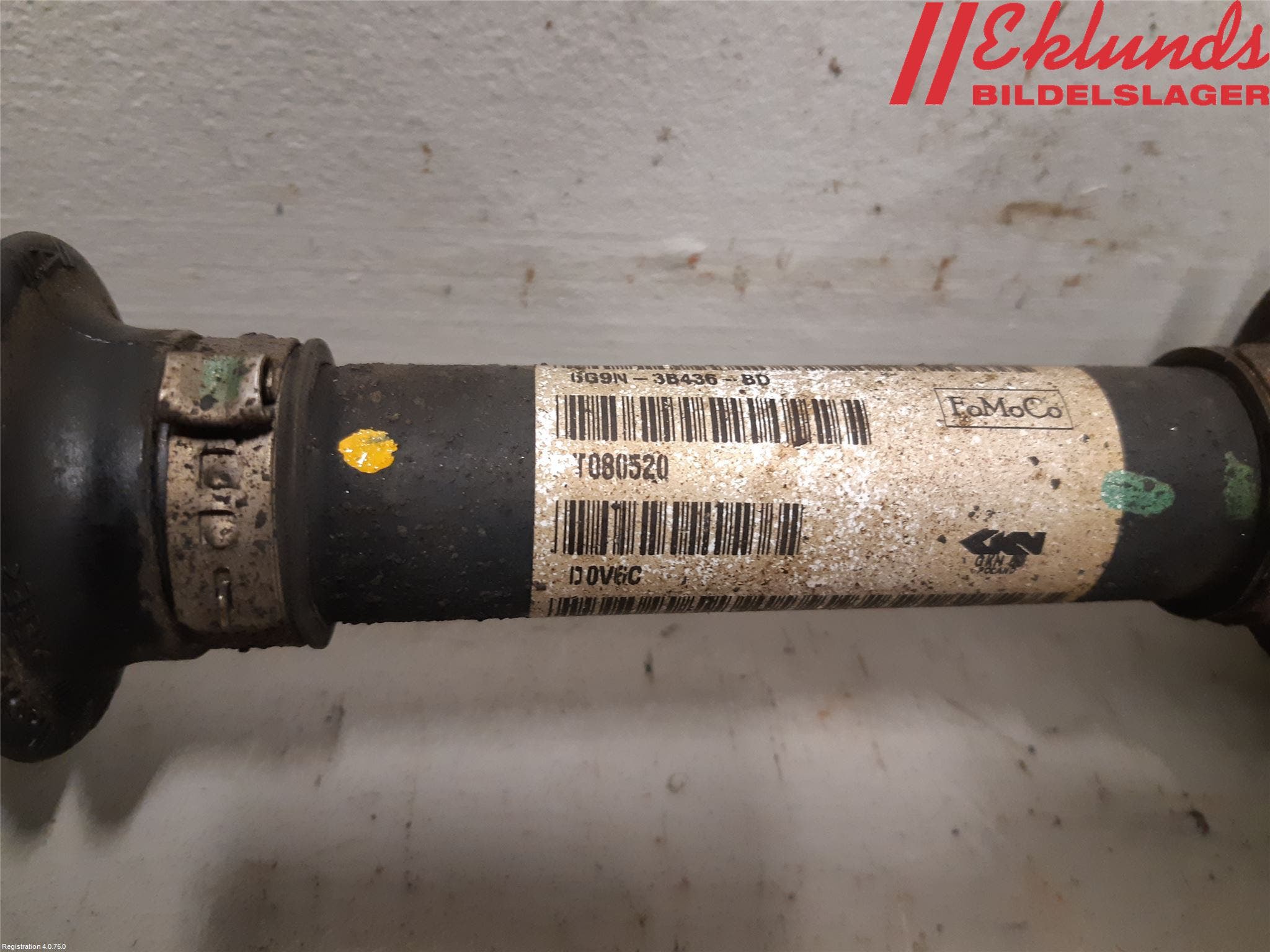 Volvo V70 08-13 Drivaxel Fram Höger