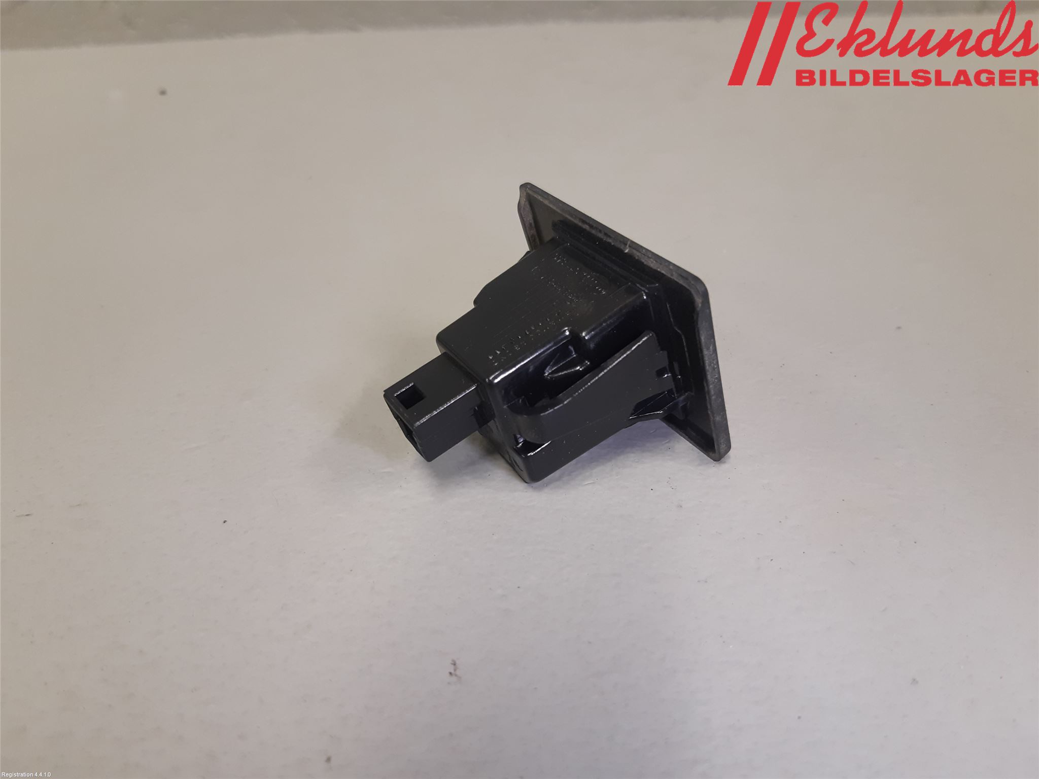 Mercedes-Benz MB C-KLASS (W205) 14-21 Skylt Belysning