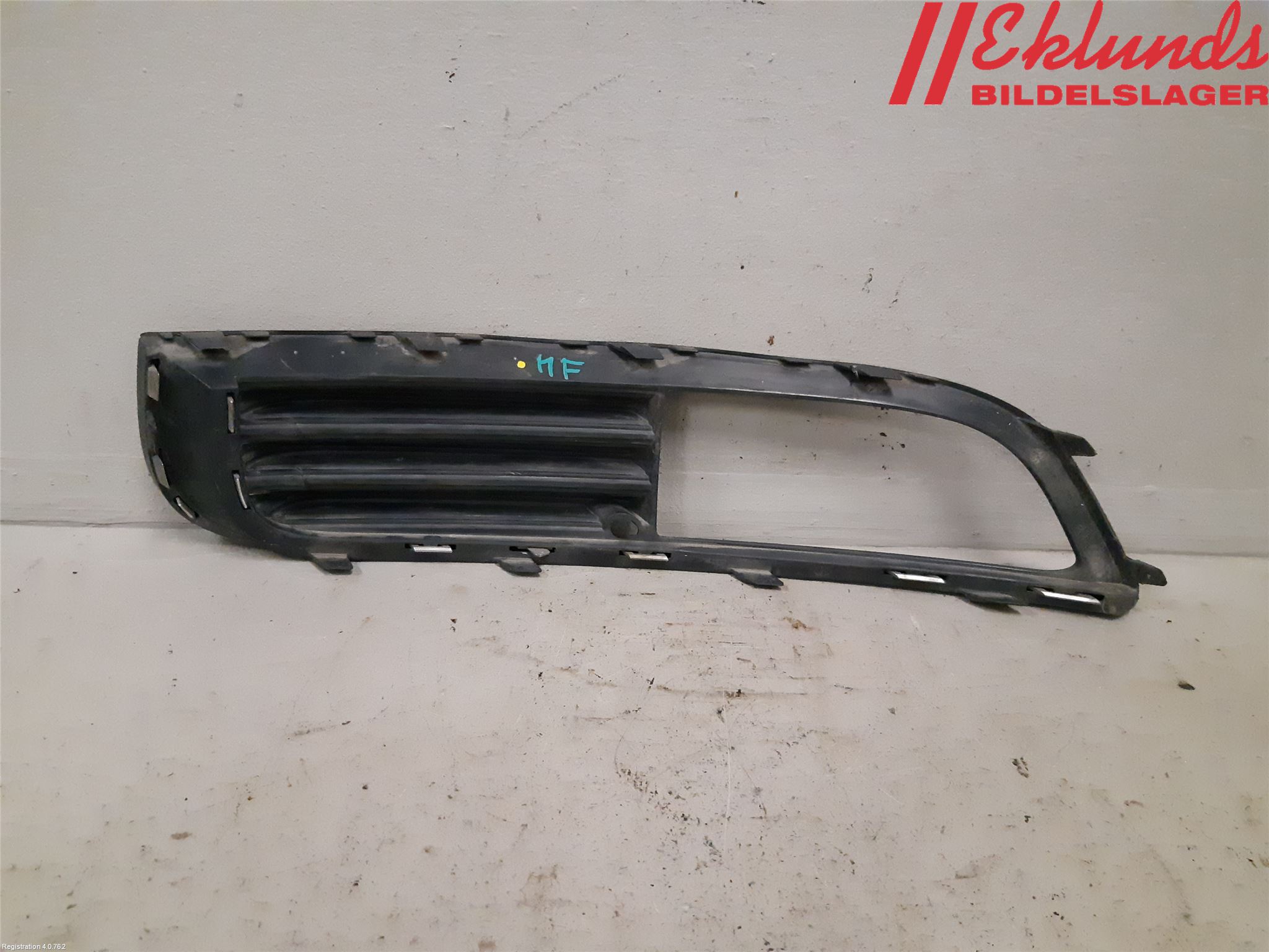 Opel INSIGNIA 09-16 Dimljussarg Fram
