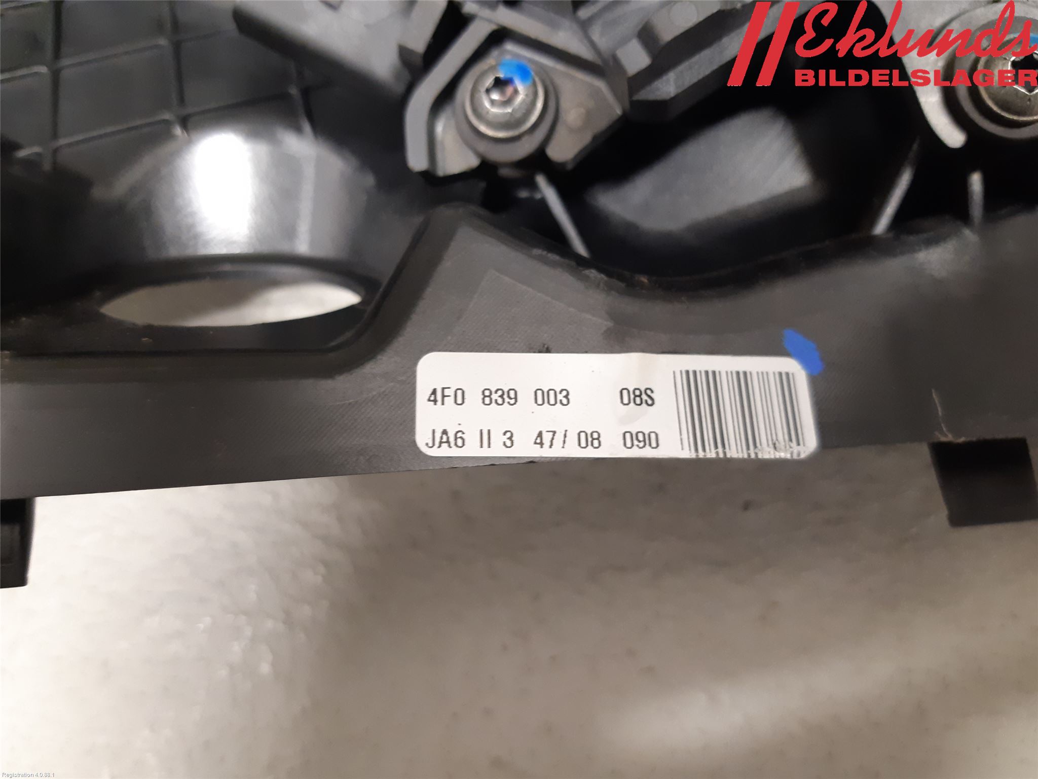 Audi A6/S6     05-11 Centrallåsmotor Vänster