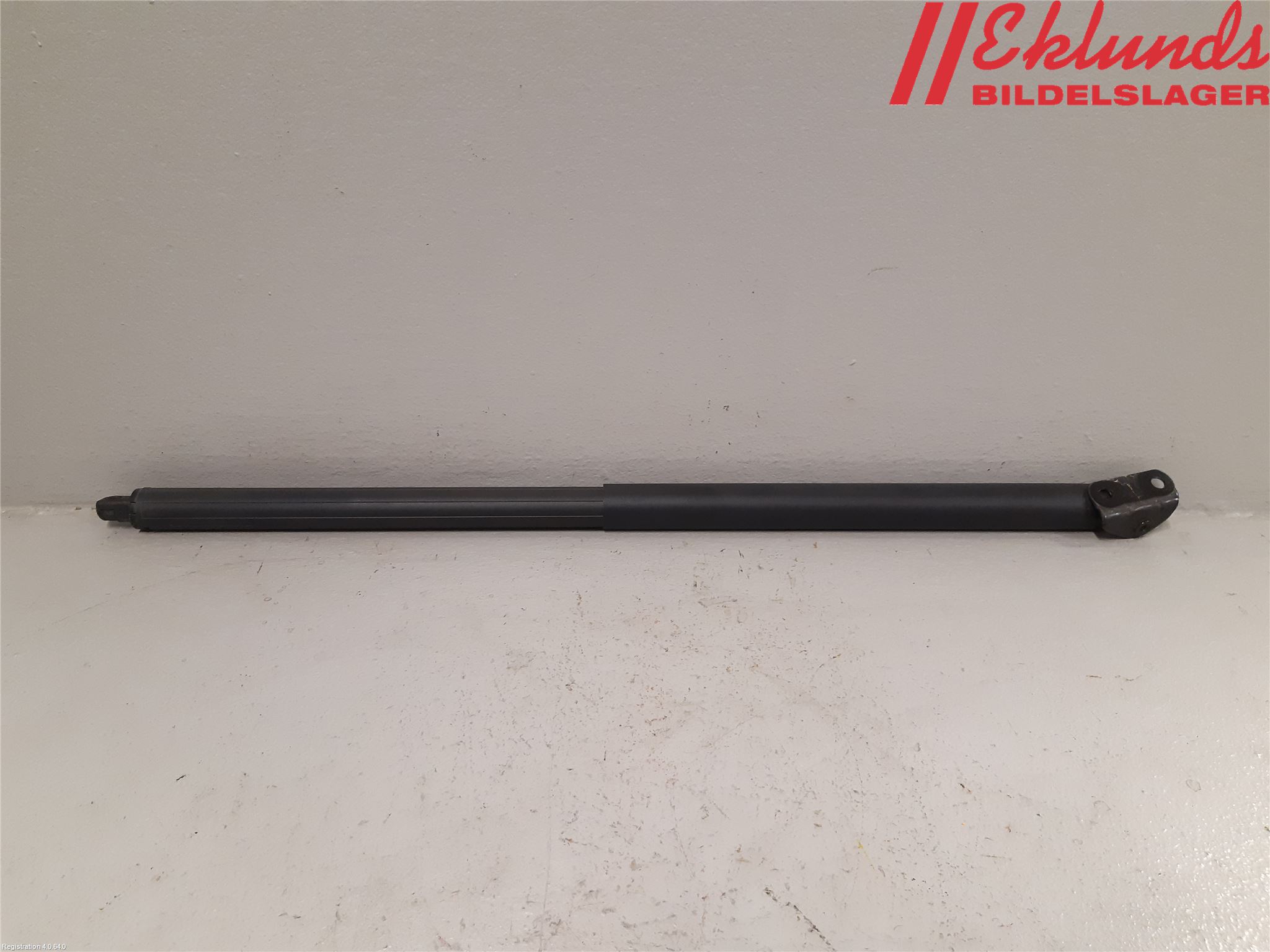 Ford KUGA 13-16 Gasfjäder Baklucka