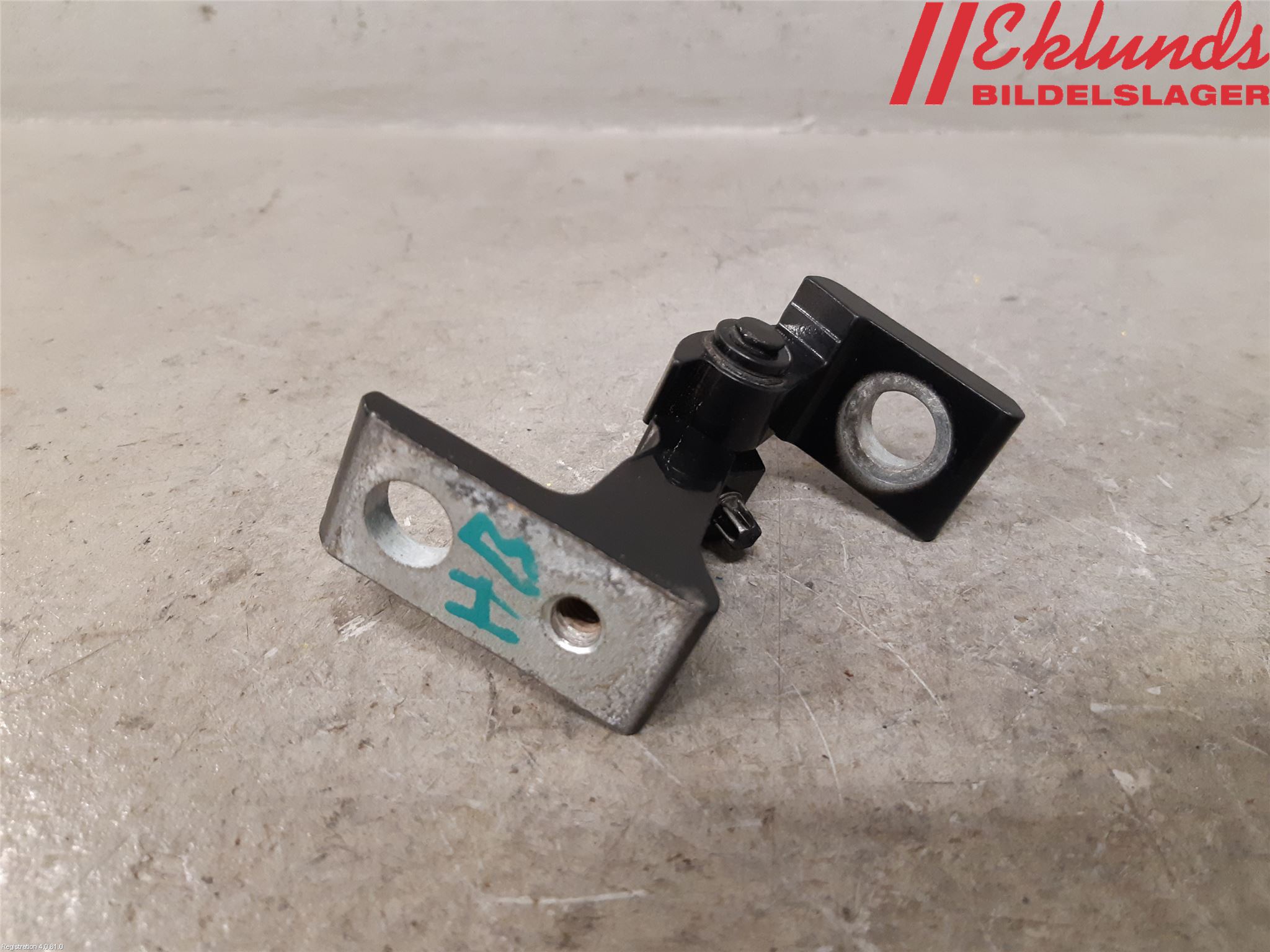 Audi A4/S4 08-11 Dörrgångjärn