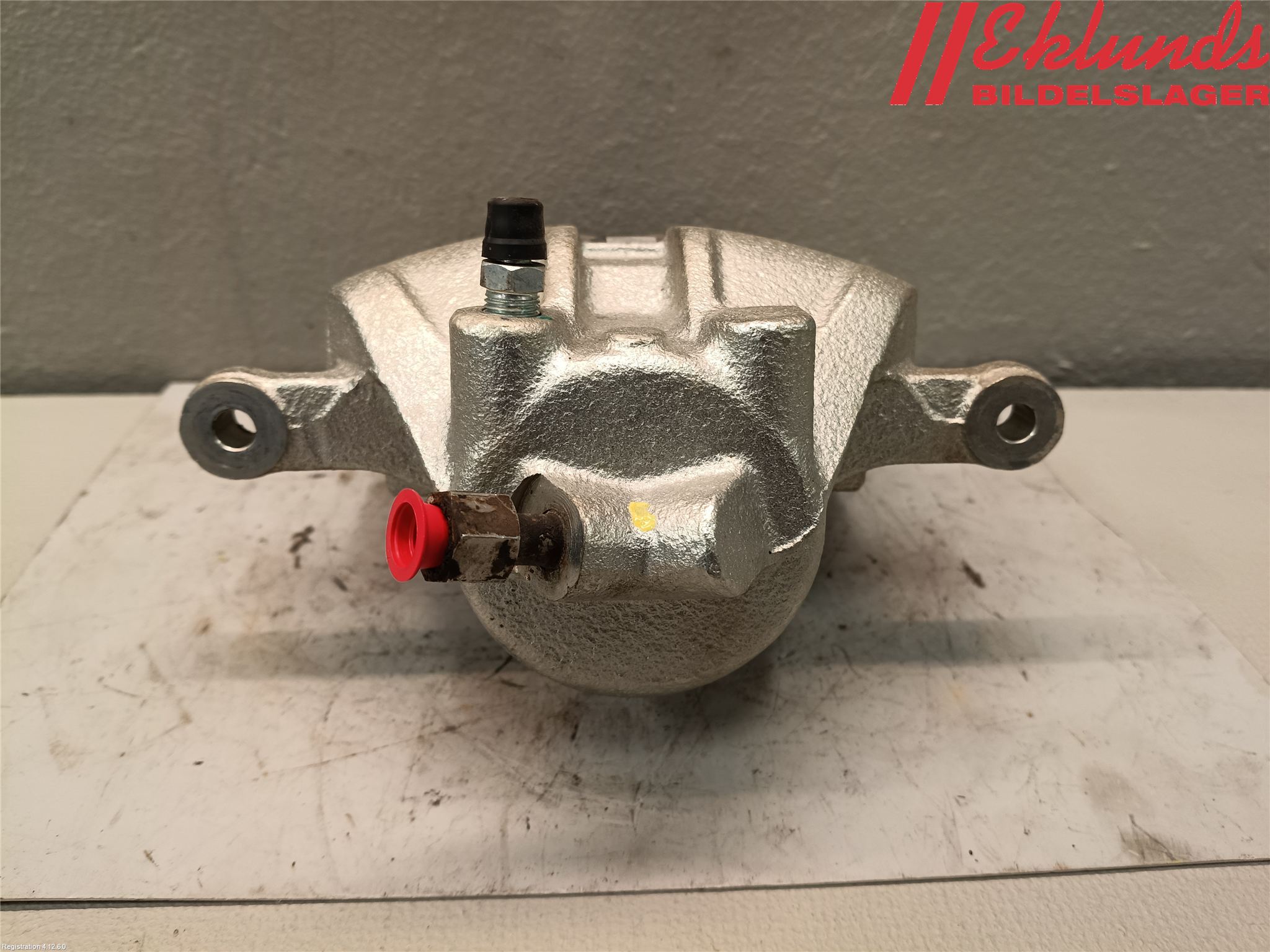 Volvo 940 91-98 Bromsok Fram Höger