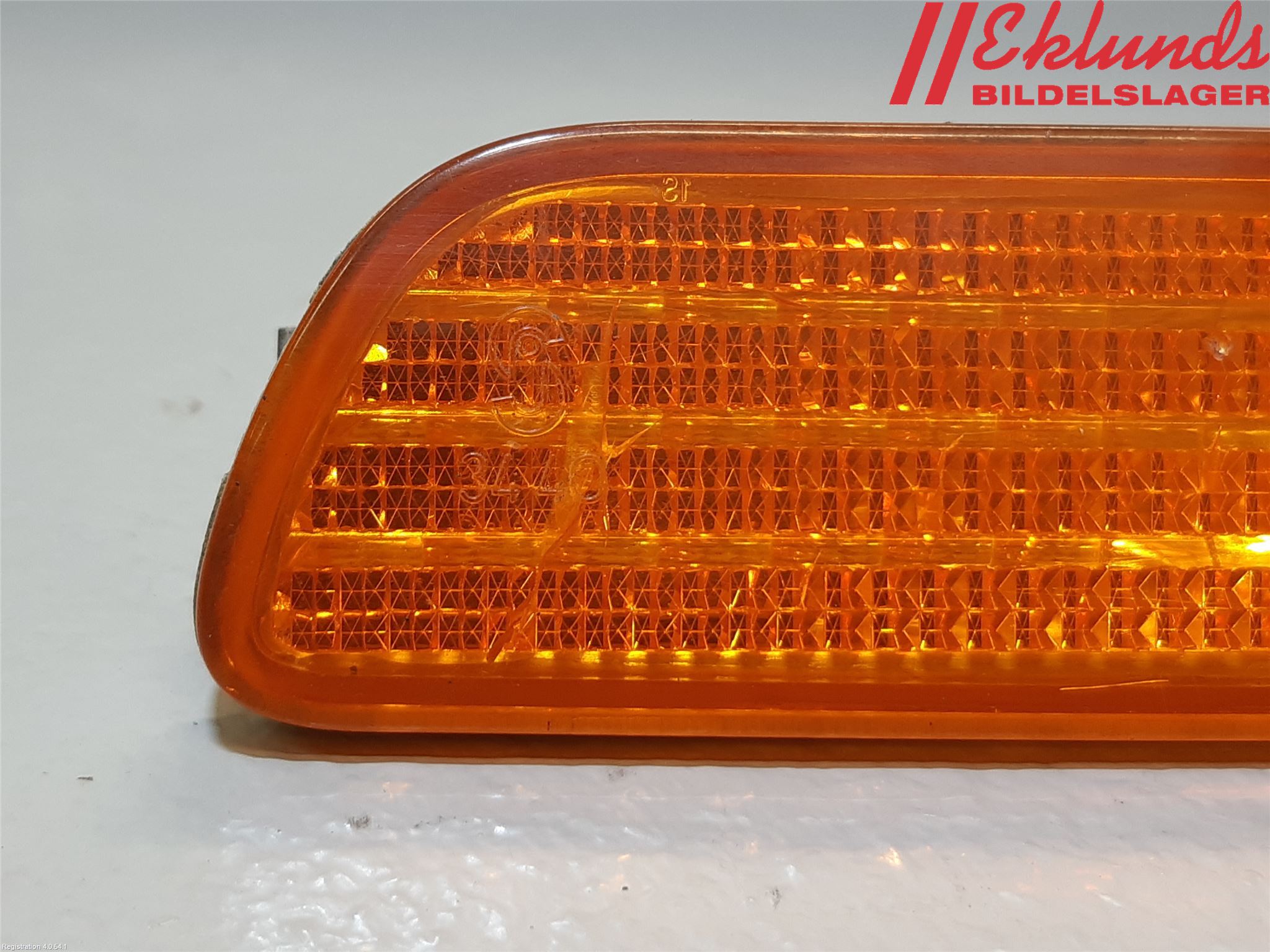 Volvo S40/V40    96-04 Positionsljus Fram Vä