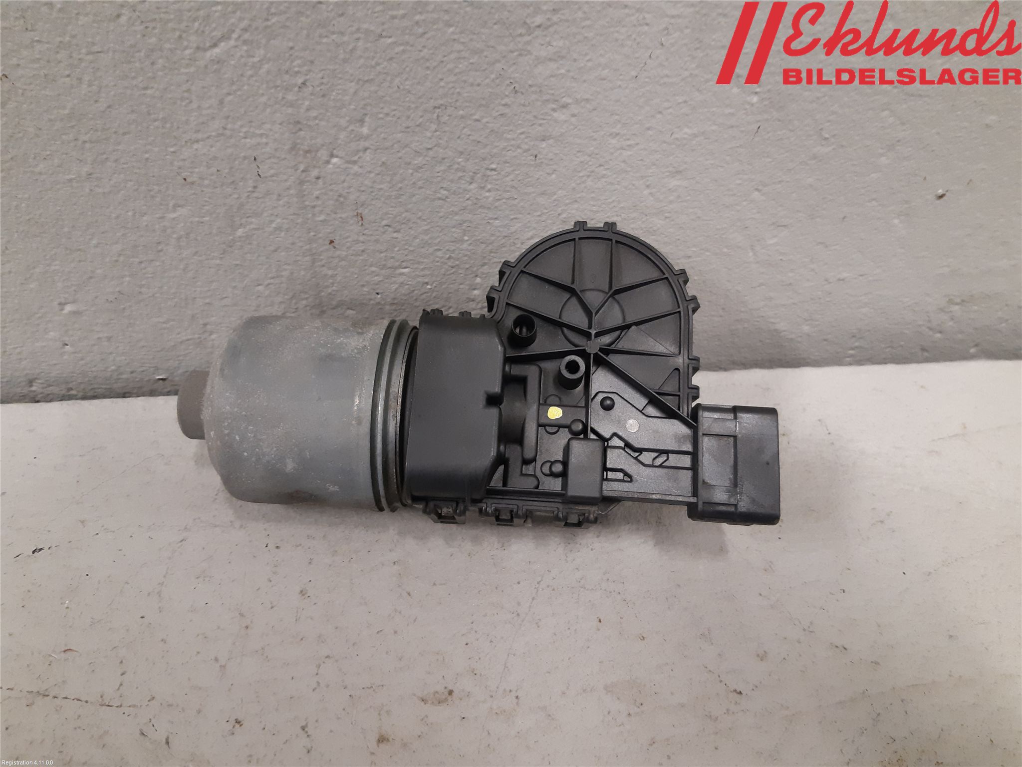 Peugeot 206+ 10-13 Torkarmotor Vindruta