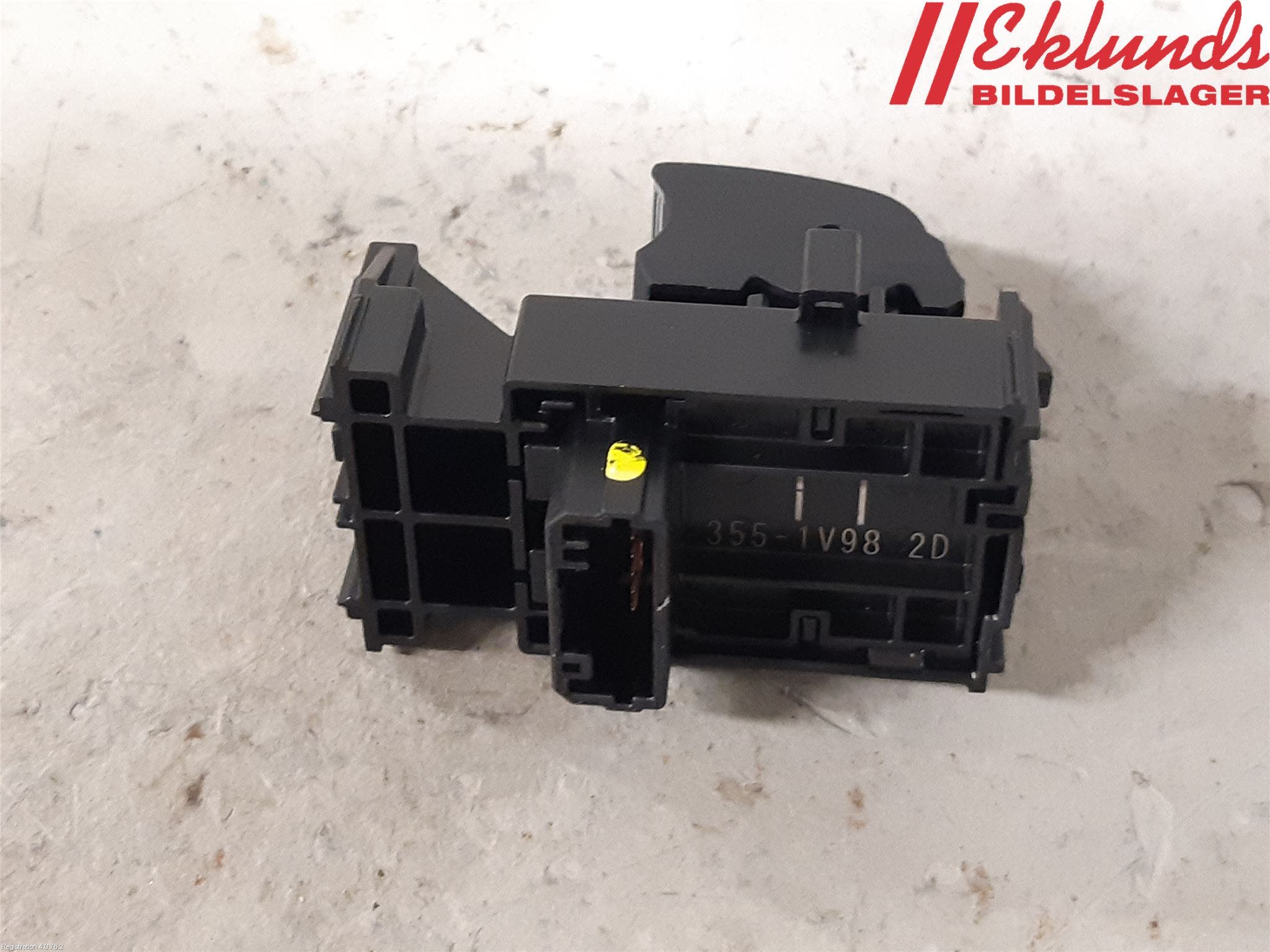 Toyota C-HR 16-23 Strömställare Elhiss