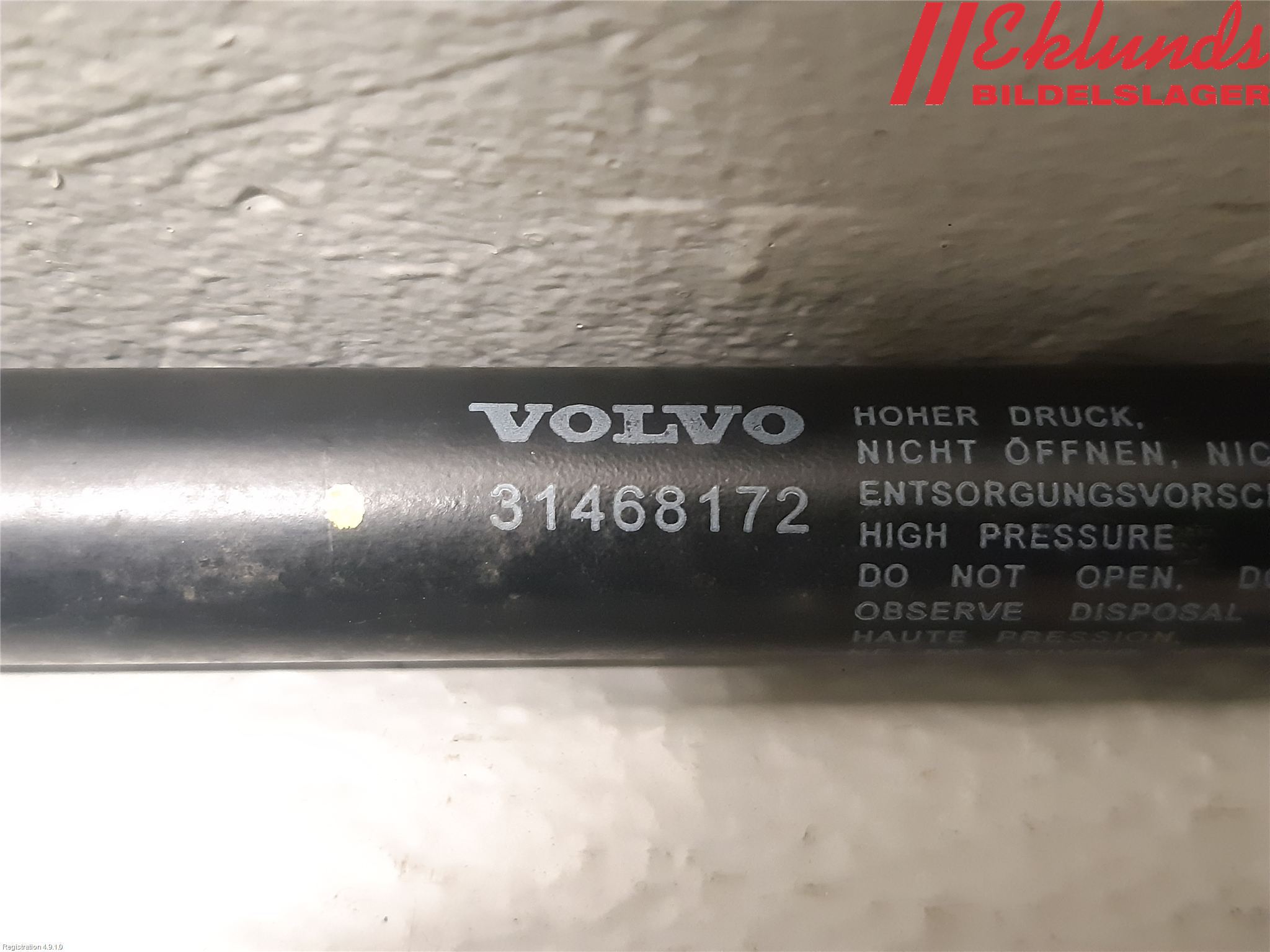 Volvo V60 19- Gasfjäder Motorhuv