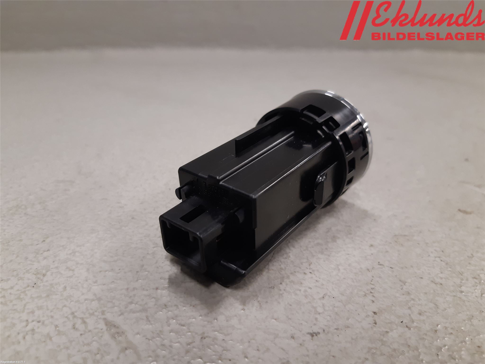 Toyota AURIS 13-19 Startknapp Personbil