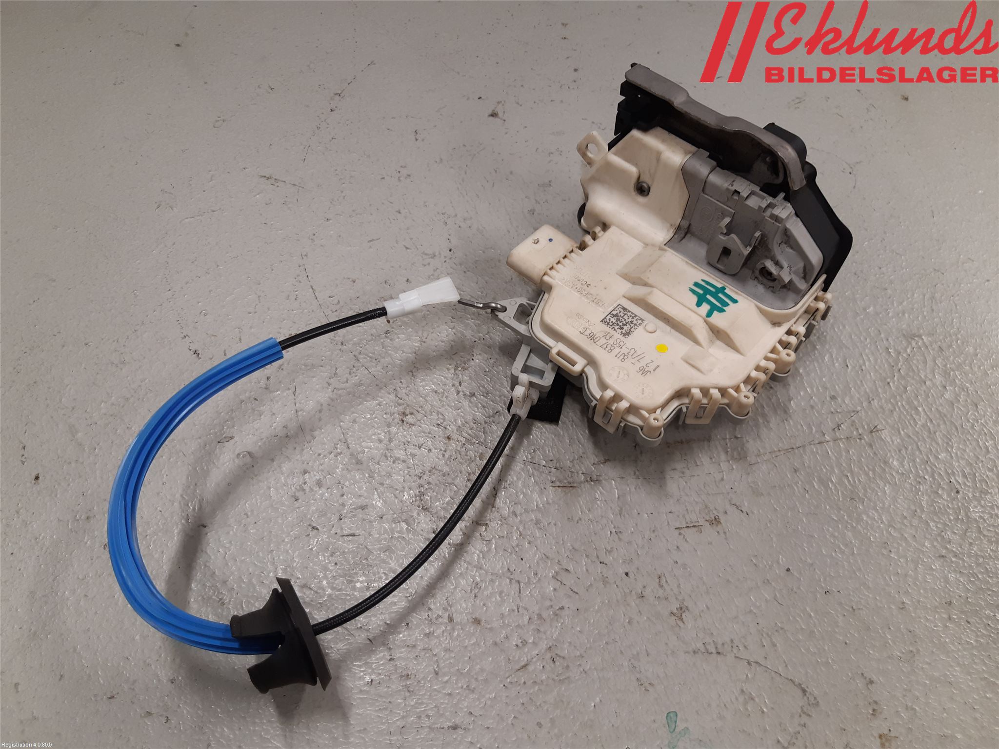 Audi A4 ALLROAD 09-16 Låskista-Dörrlås