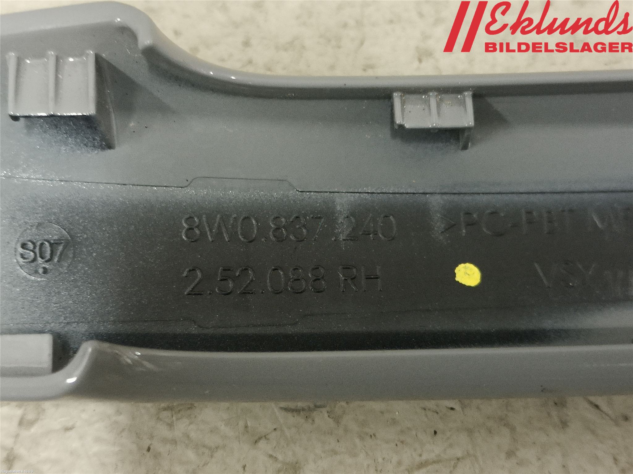 Audi A4/S4 B9 20- Dörrhandtag Yttre Hö