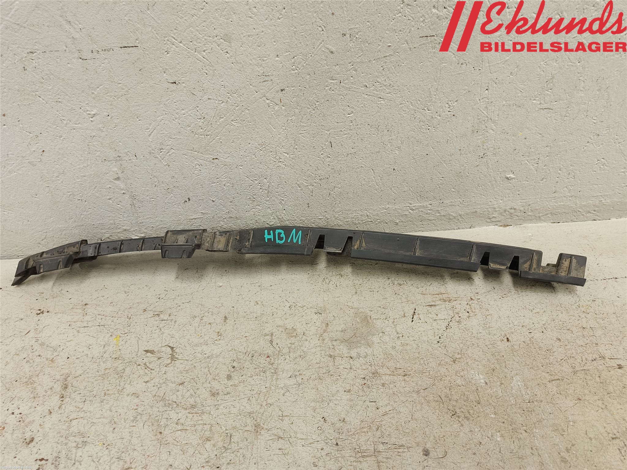 Opel INSIGNIA 09-16 Stötfångardel Bak Hö