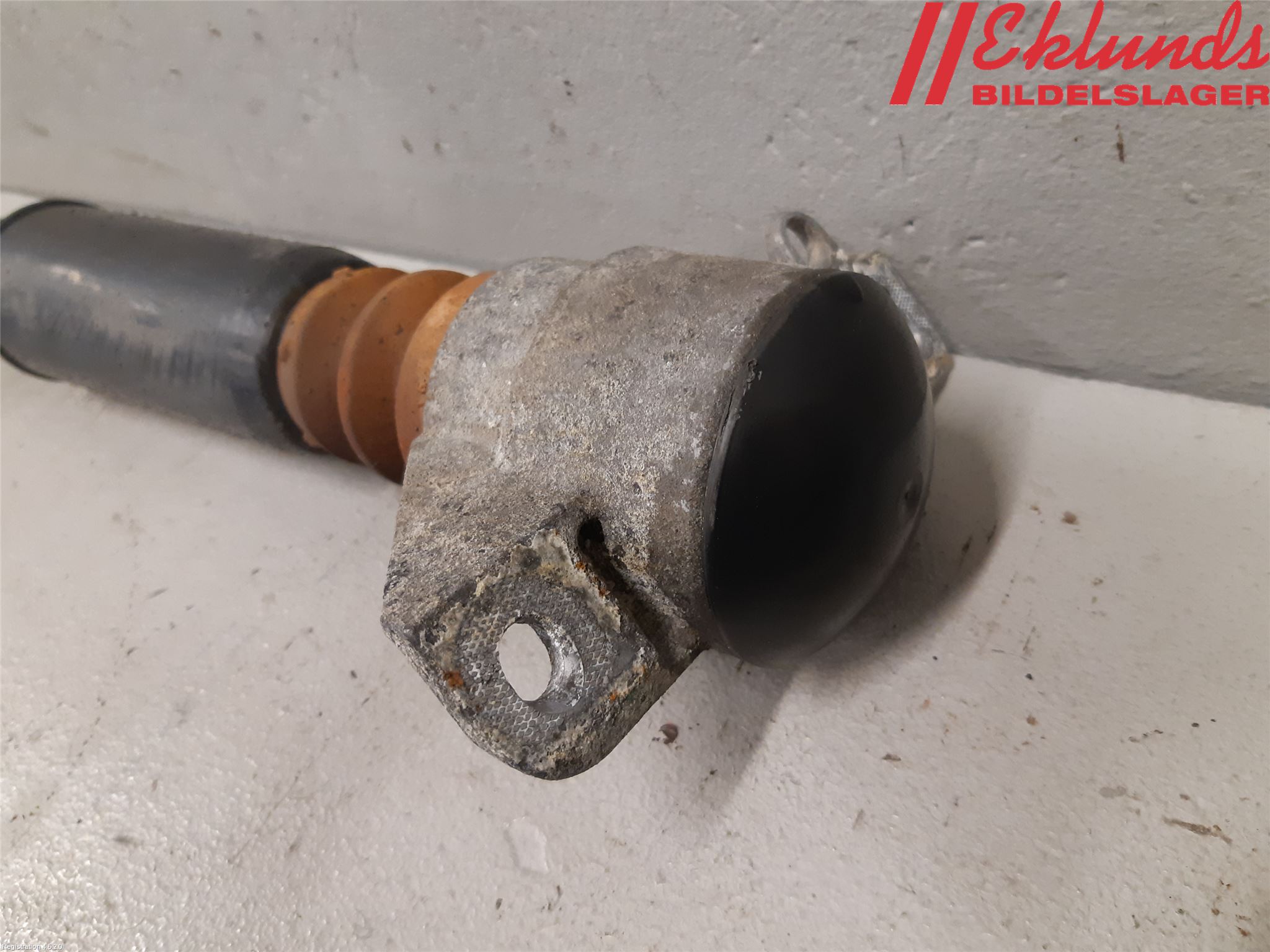 Audi A4/S4 08-11 Stötdämpare Bak