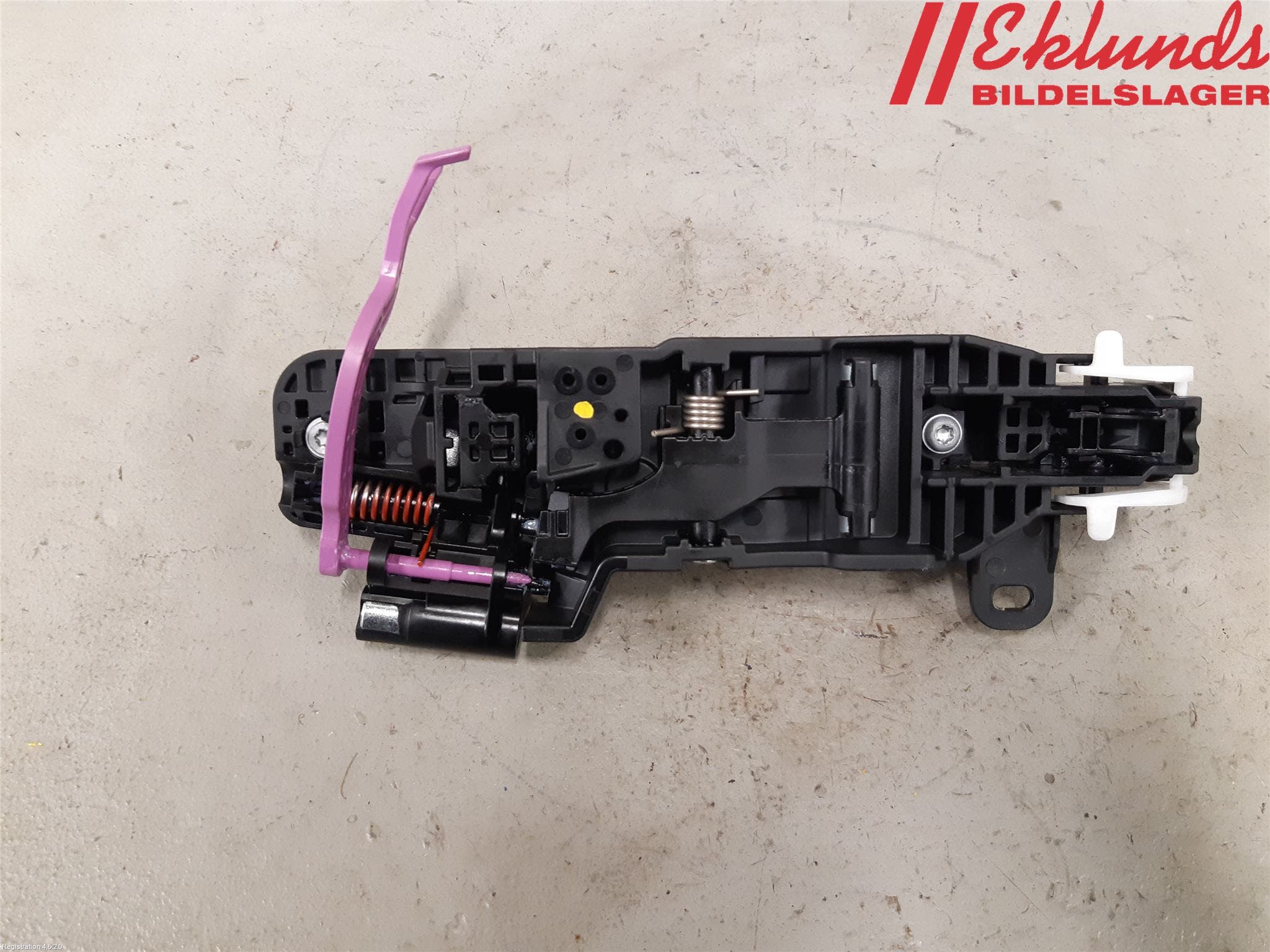 Toyota RAV4 19- Dörrhandtag Yttre Hö