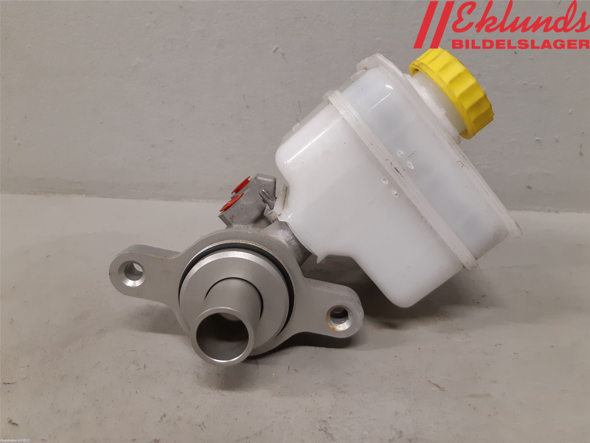 Iveco DAILY 14->> Broms Huvudcylinder