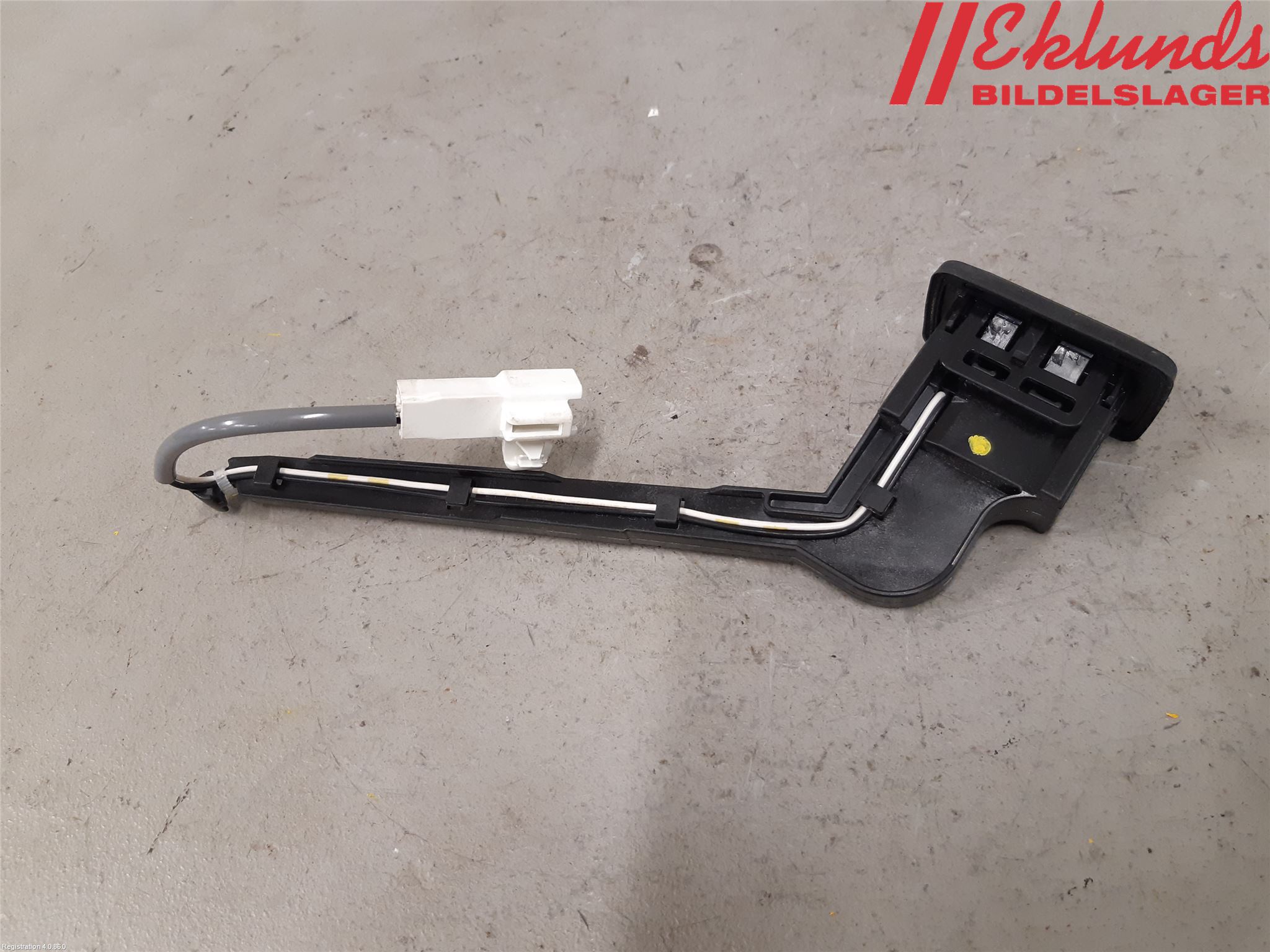 Toyota RAV4 19- Strömställare Baklucka