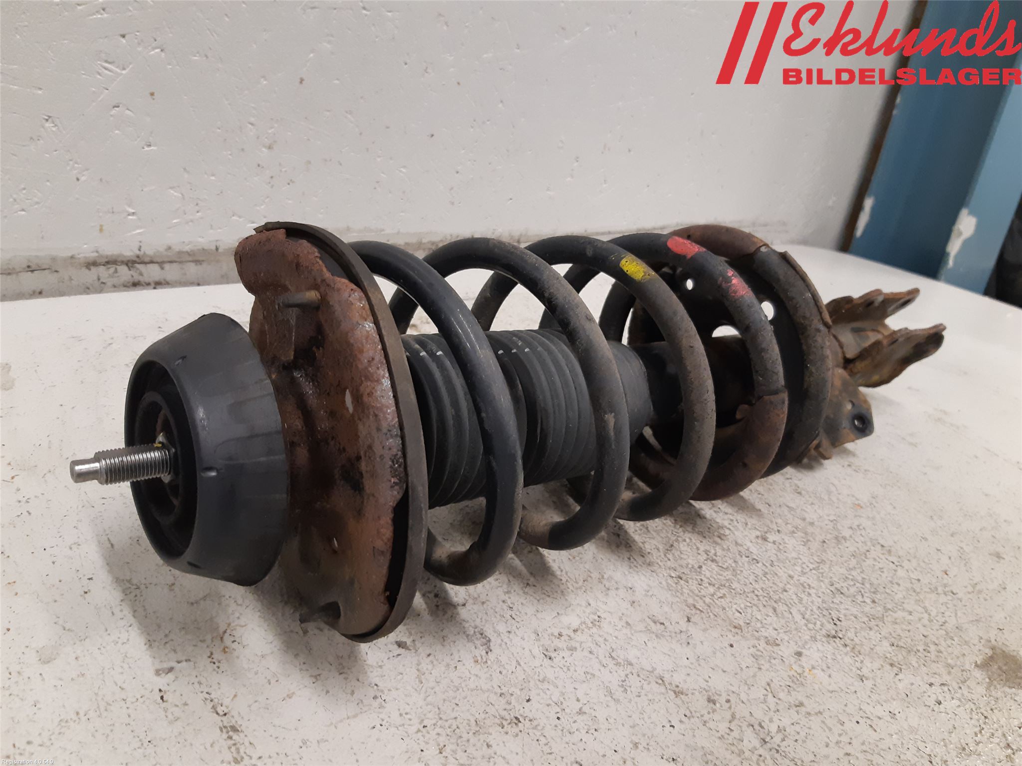 Kia PICANTO    04-11 Fjäderben Fram Höger