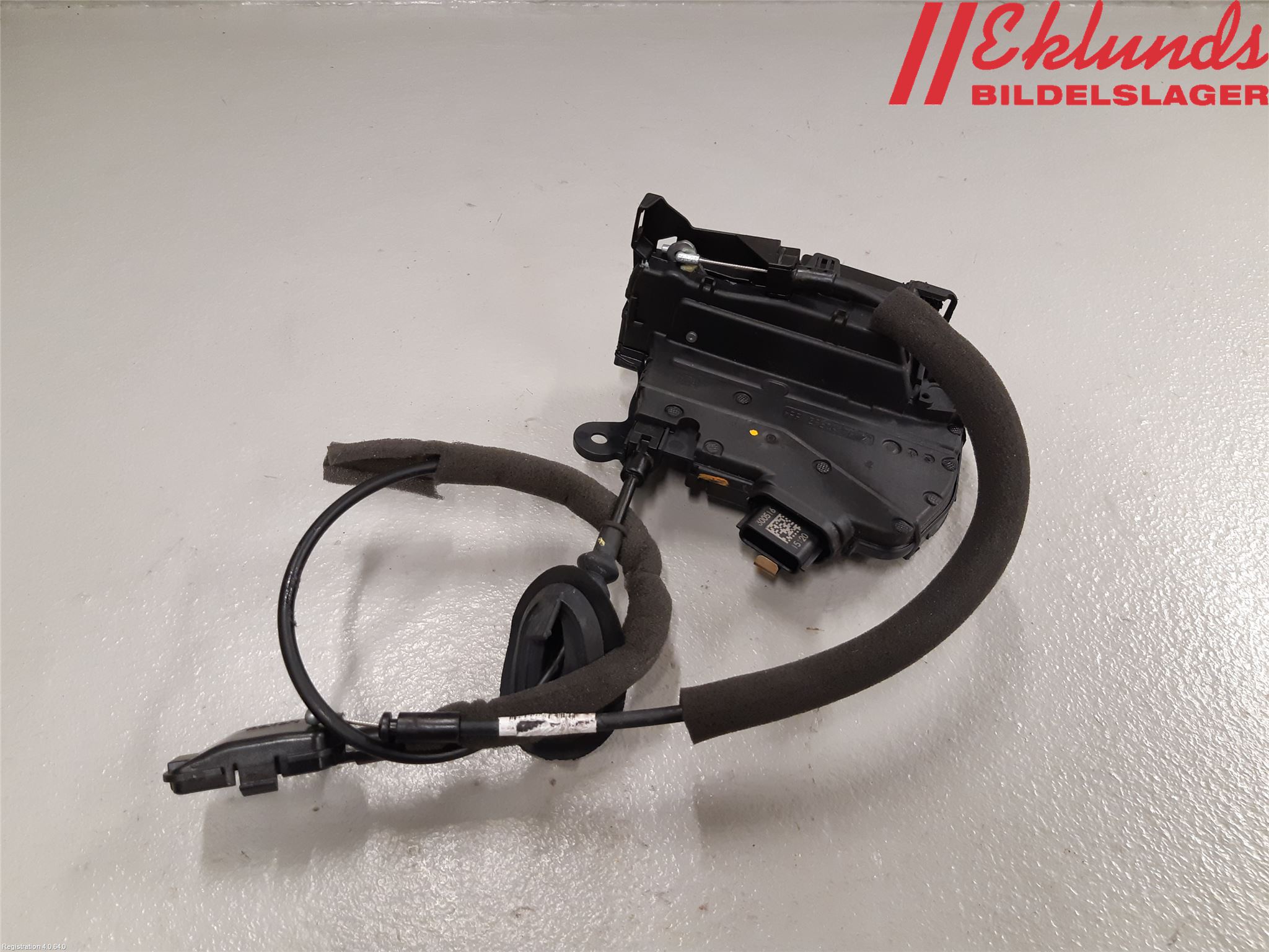 Renault CLIO IV 16-19 Låskista-Dörrlås